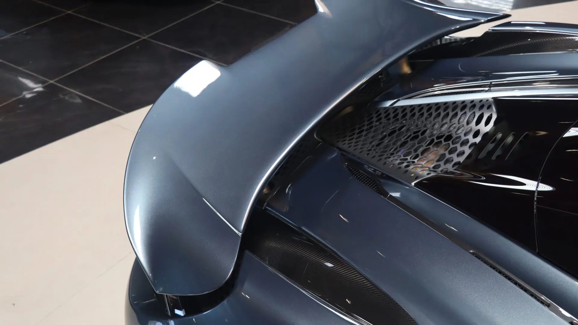 McLaren 765LT — photo 45