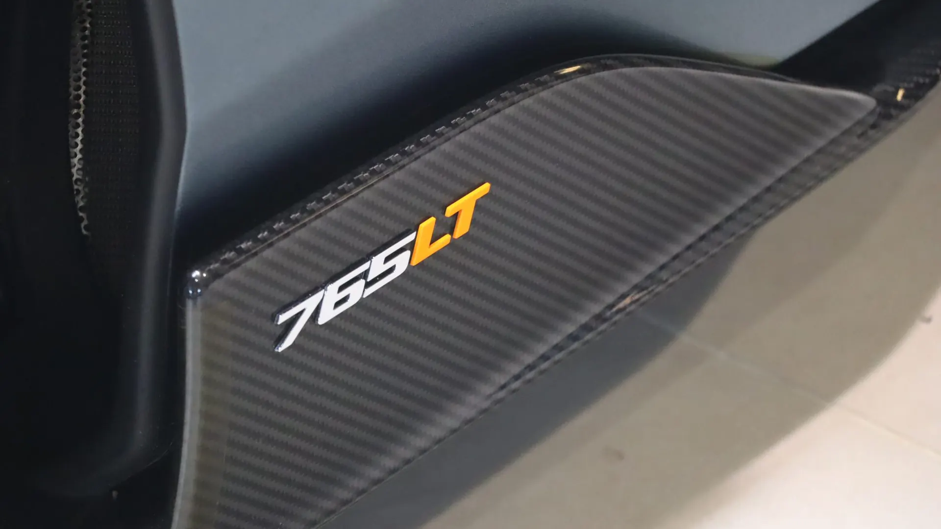 McLaren 765LT — photo 43