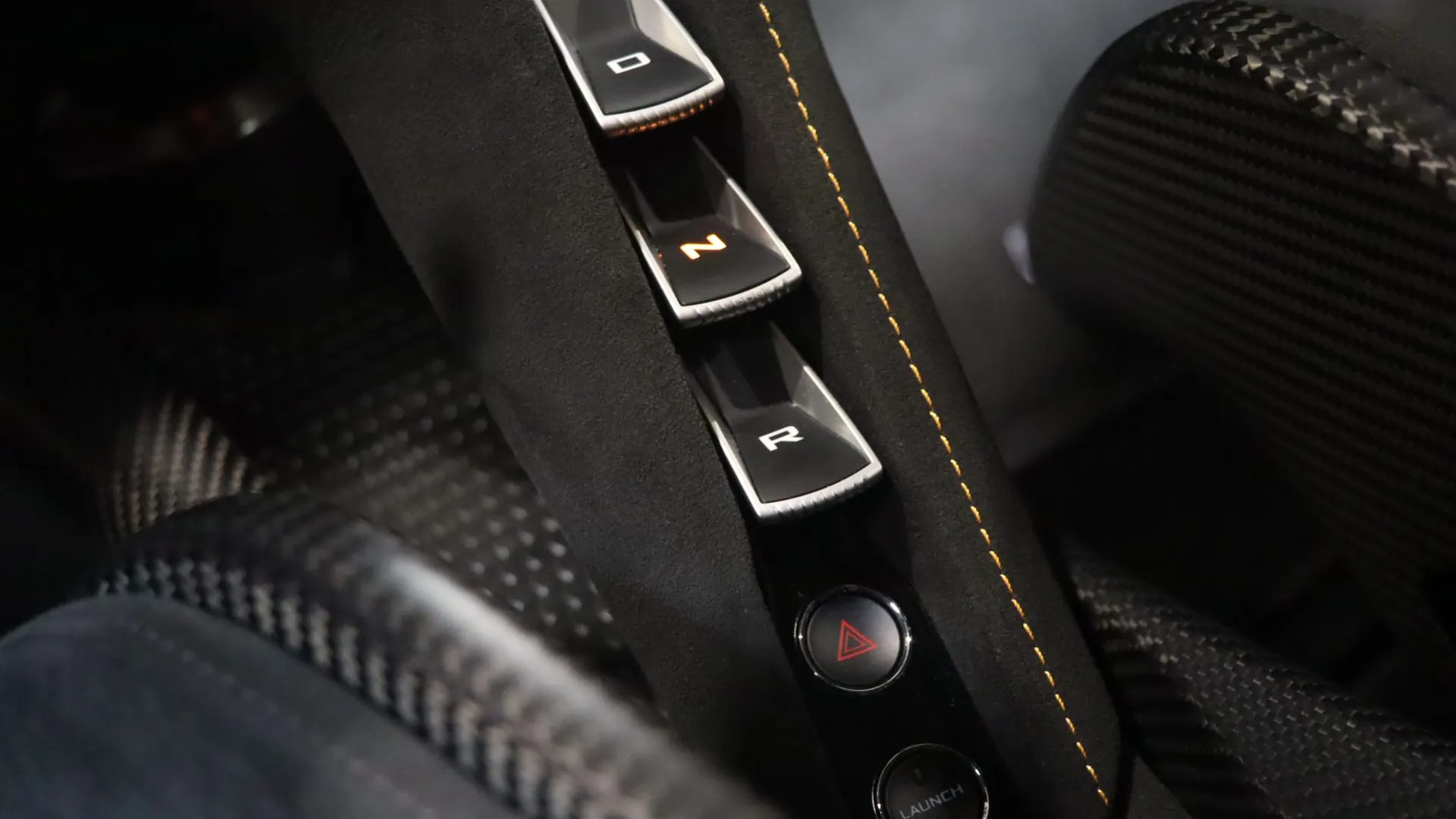McLaren 765LT — photo 28