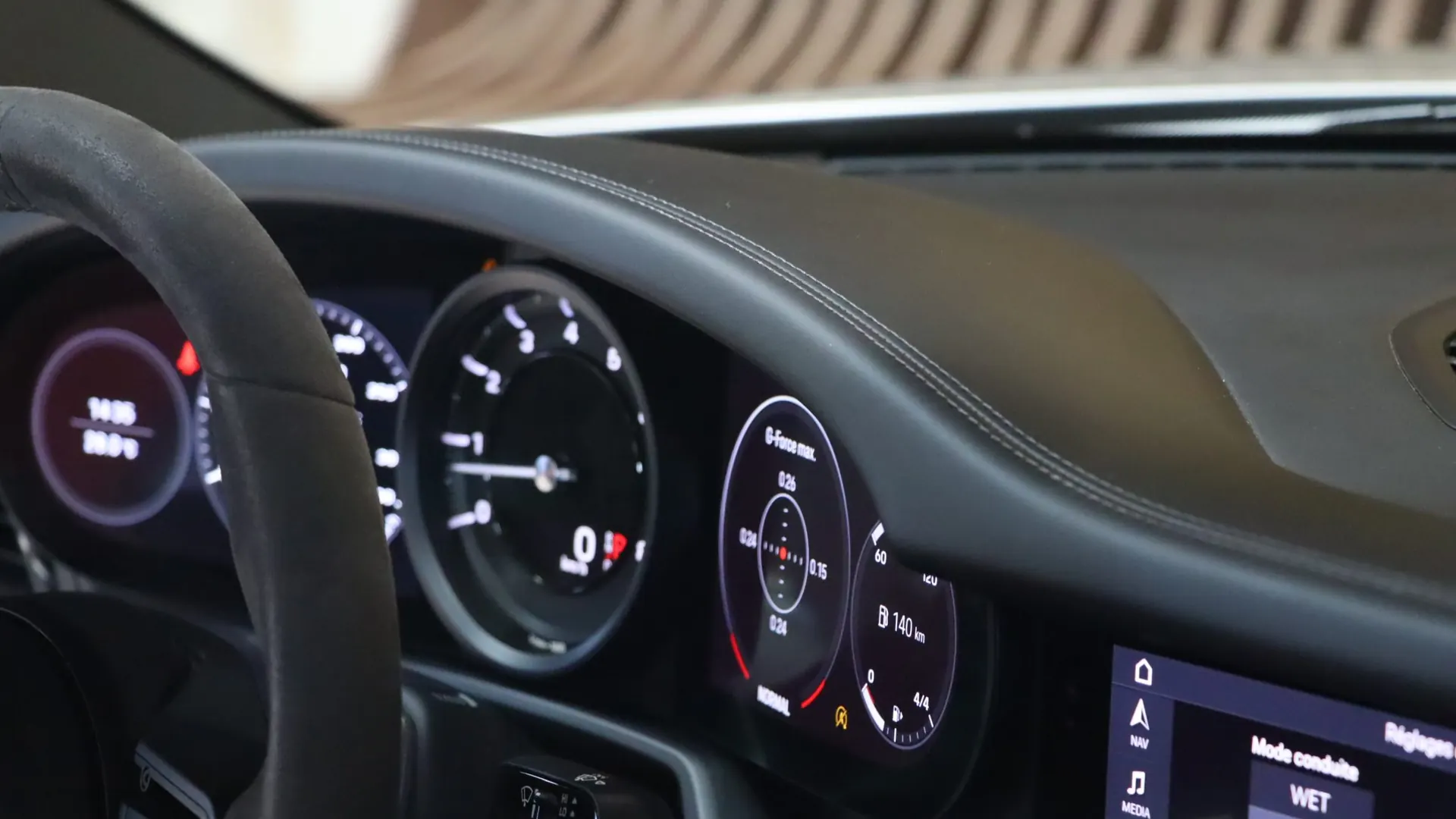 Porsche 911 — photo 27
