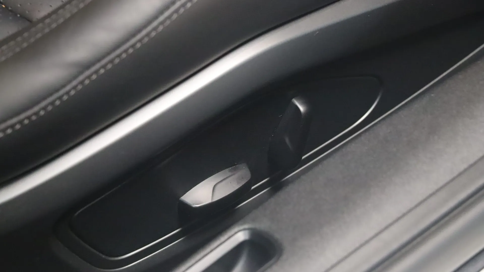 Porsche 911 — photo 15