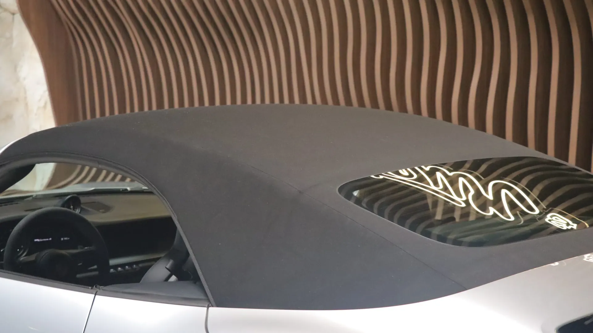 Porsche 911 — photo 47