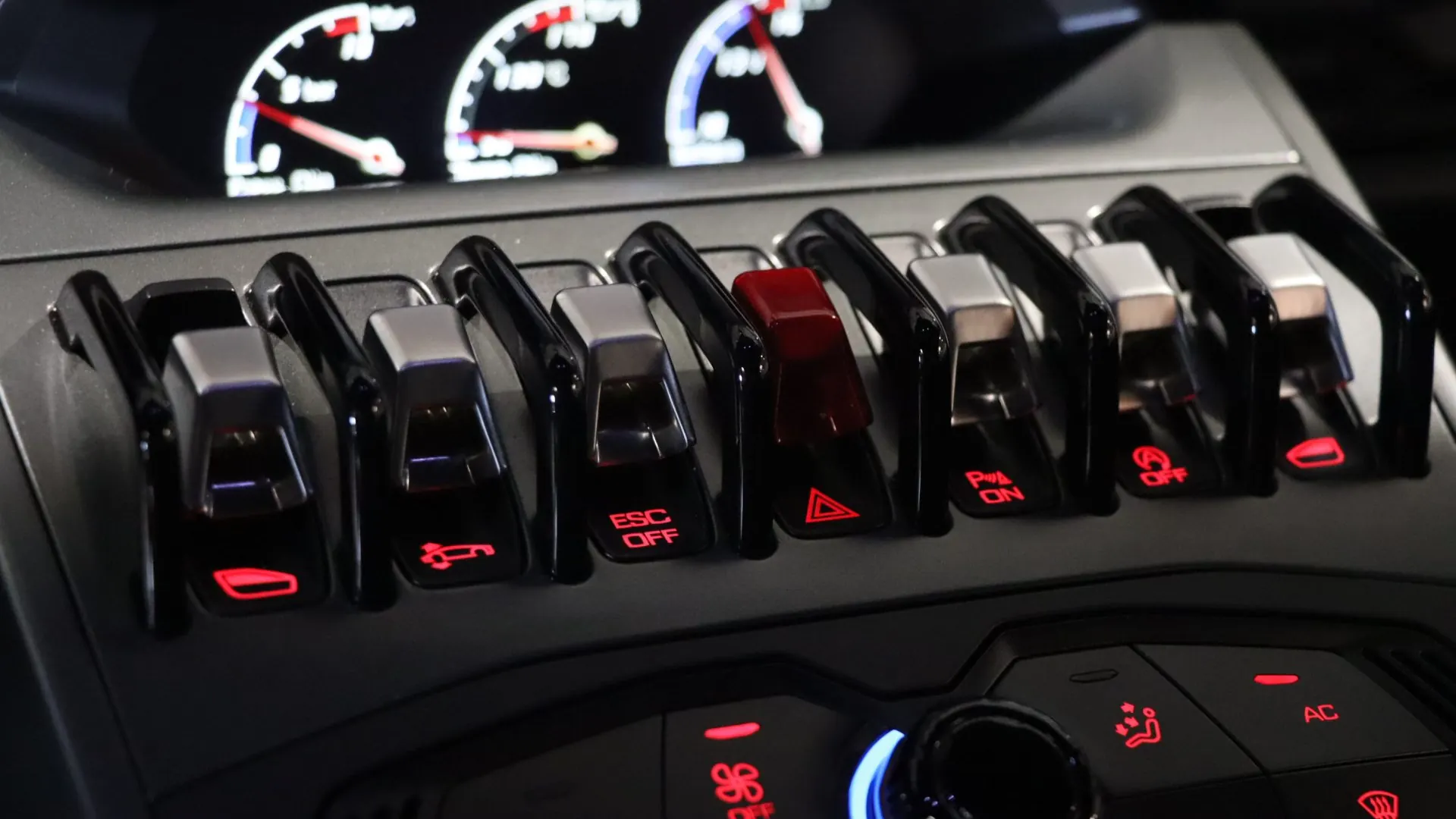 Lamborghini HURACAN — photo 24