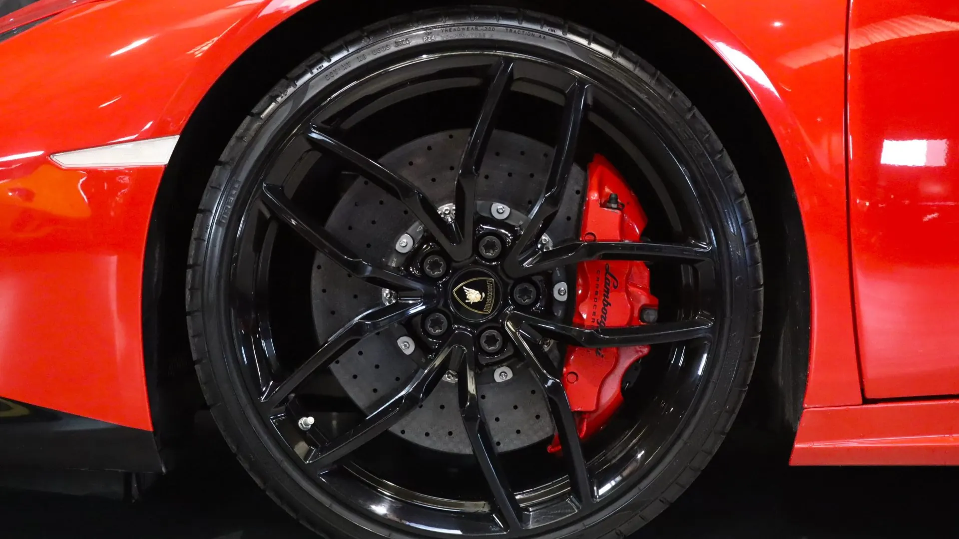 Lamborghini HURACAN — photo 40