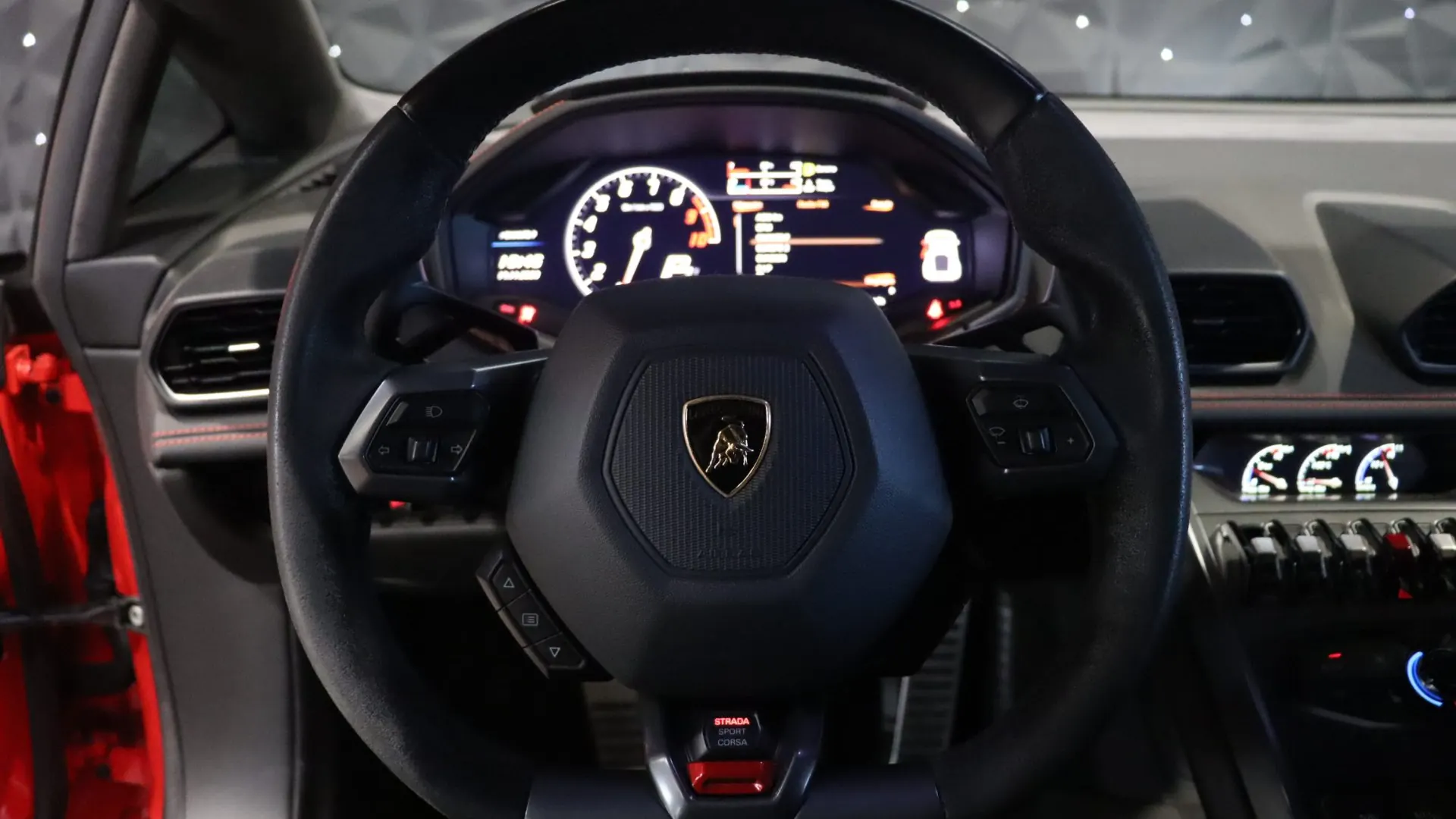 Lamborghini HURACAN — photo 9