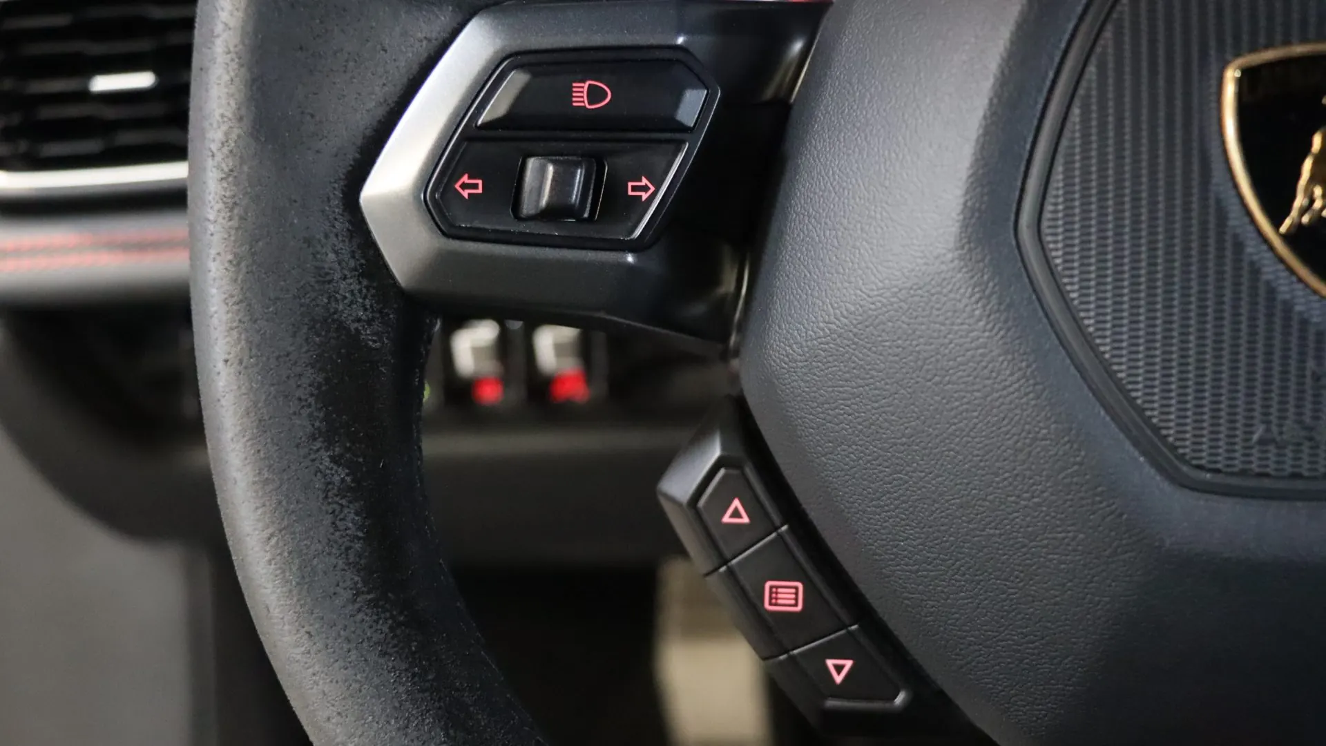 Lamborghini HURACAN — photo 16
