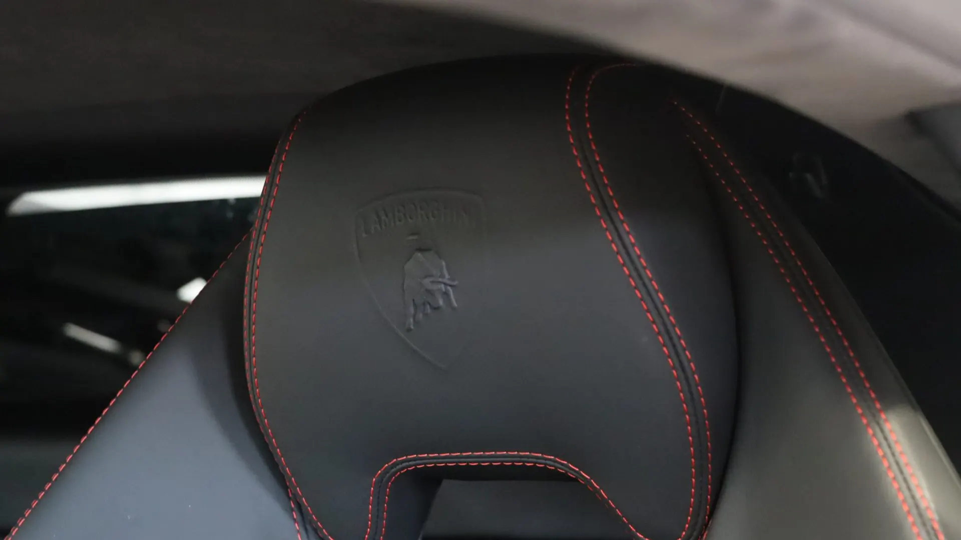 Lamborghini HURACAN — photo 32