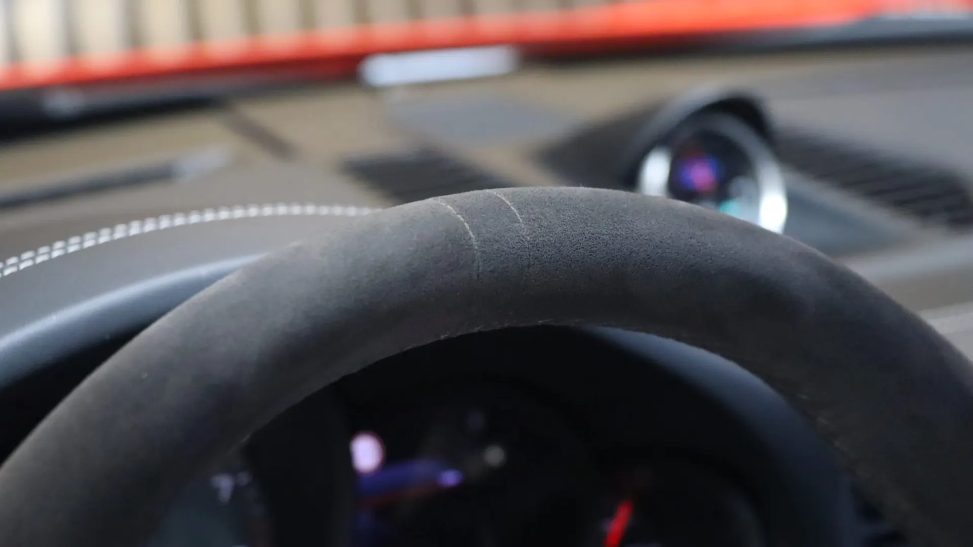 Porsche 911 — photo 23