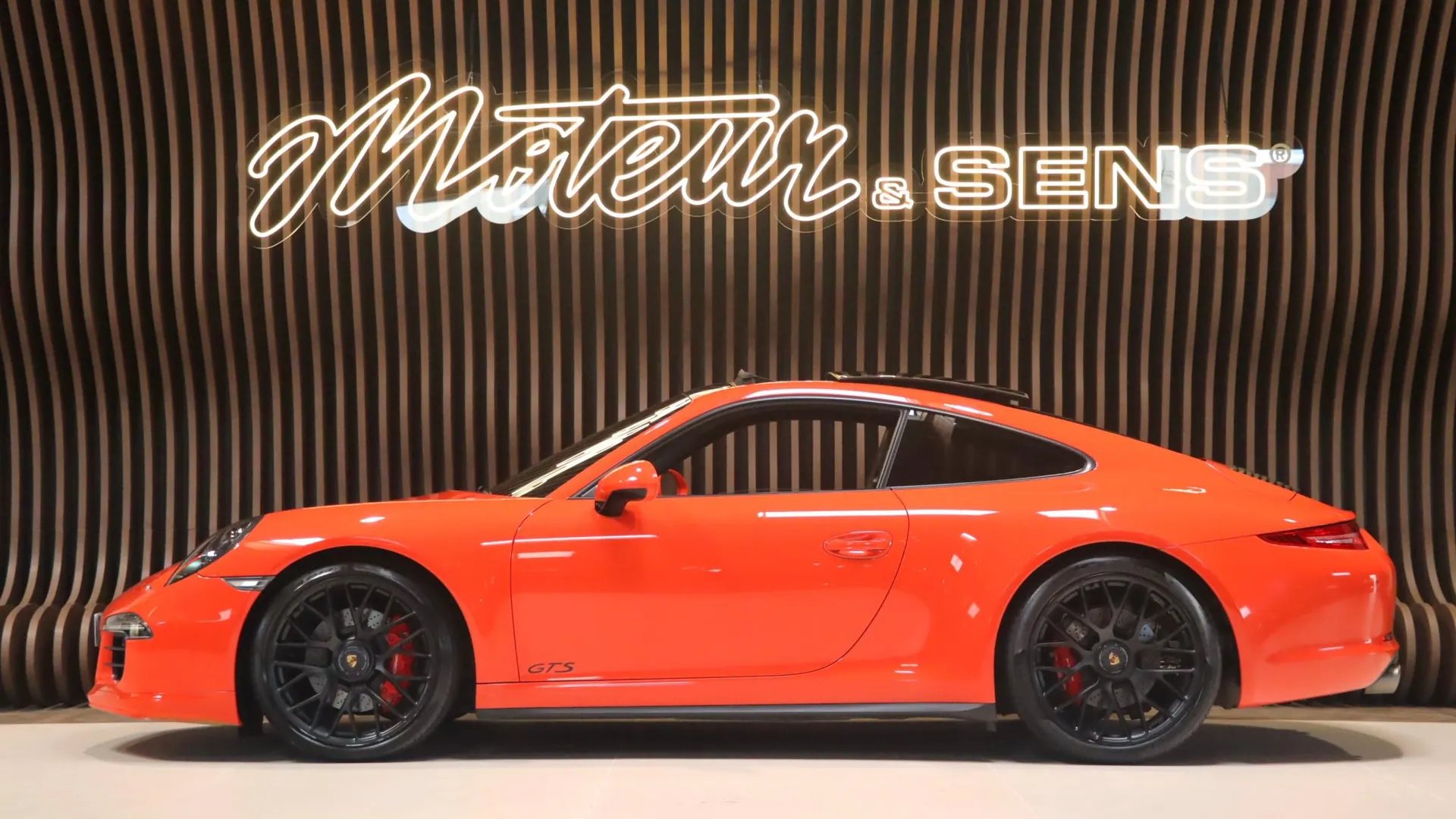 Porsche 911 — photo 5