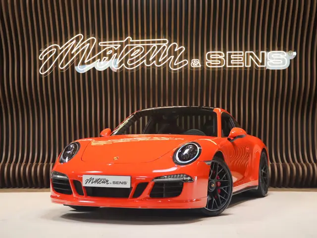 Porsche 911