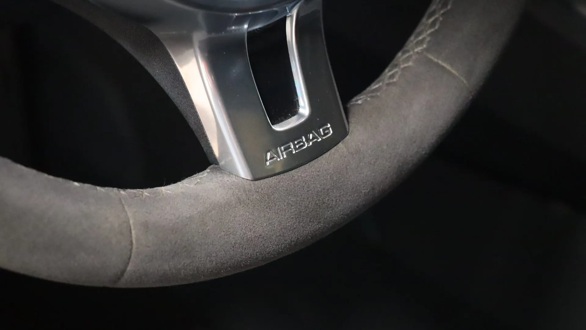 Porsche 911 — photo 21