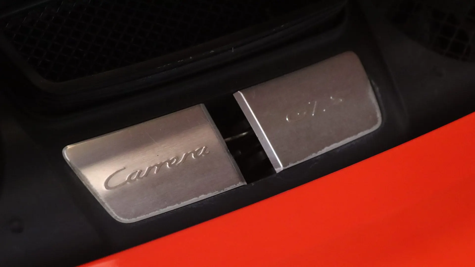 Porsche 911 — photo 48