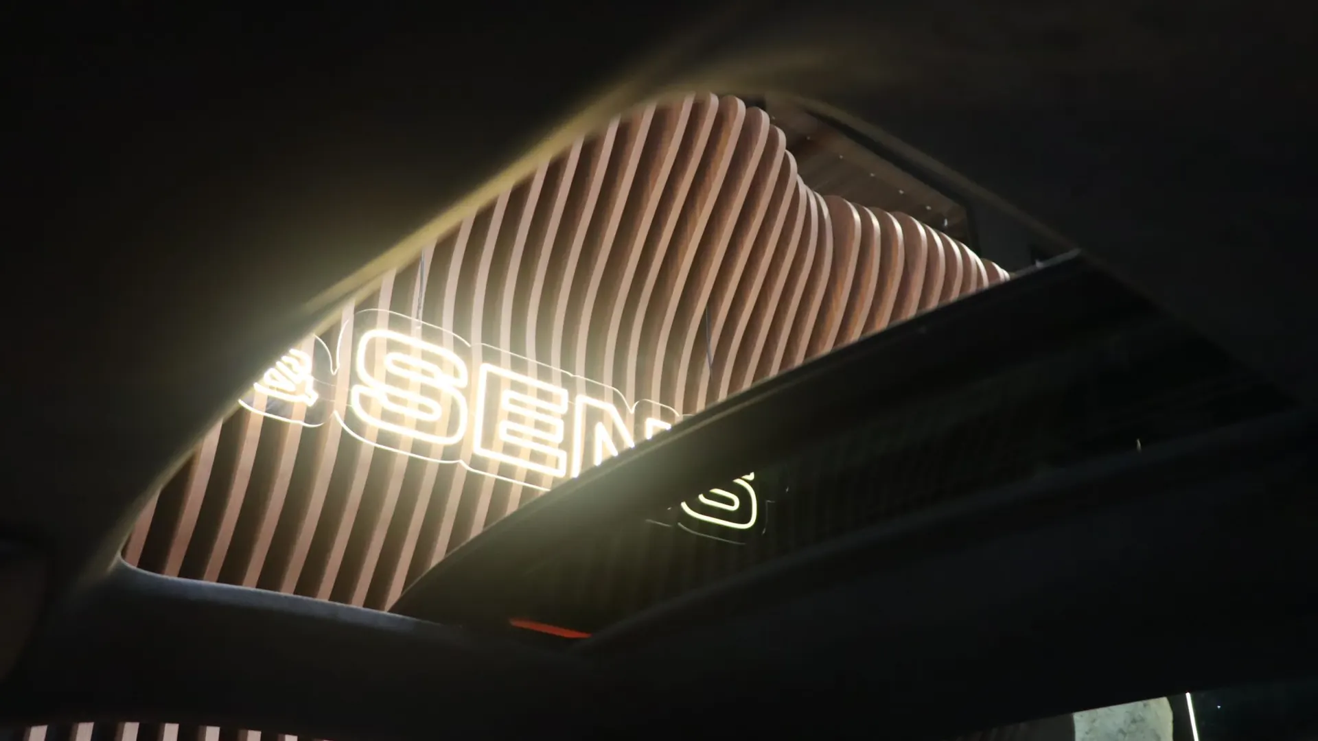 Porsche 911 — photo 34