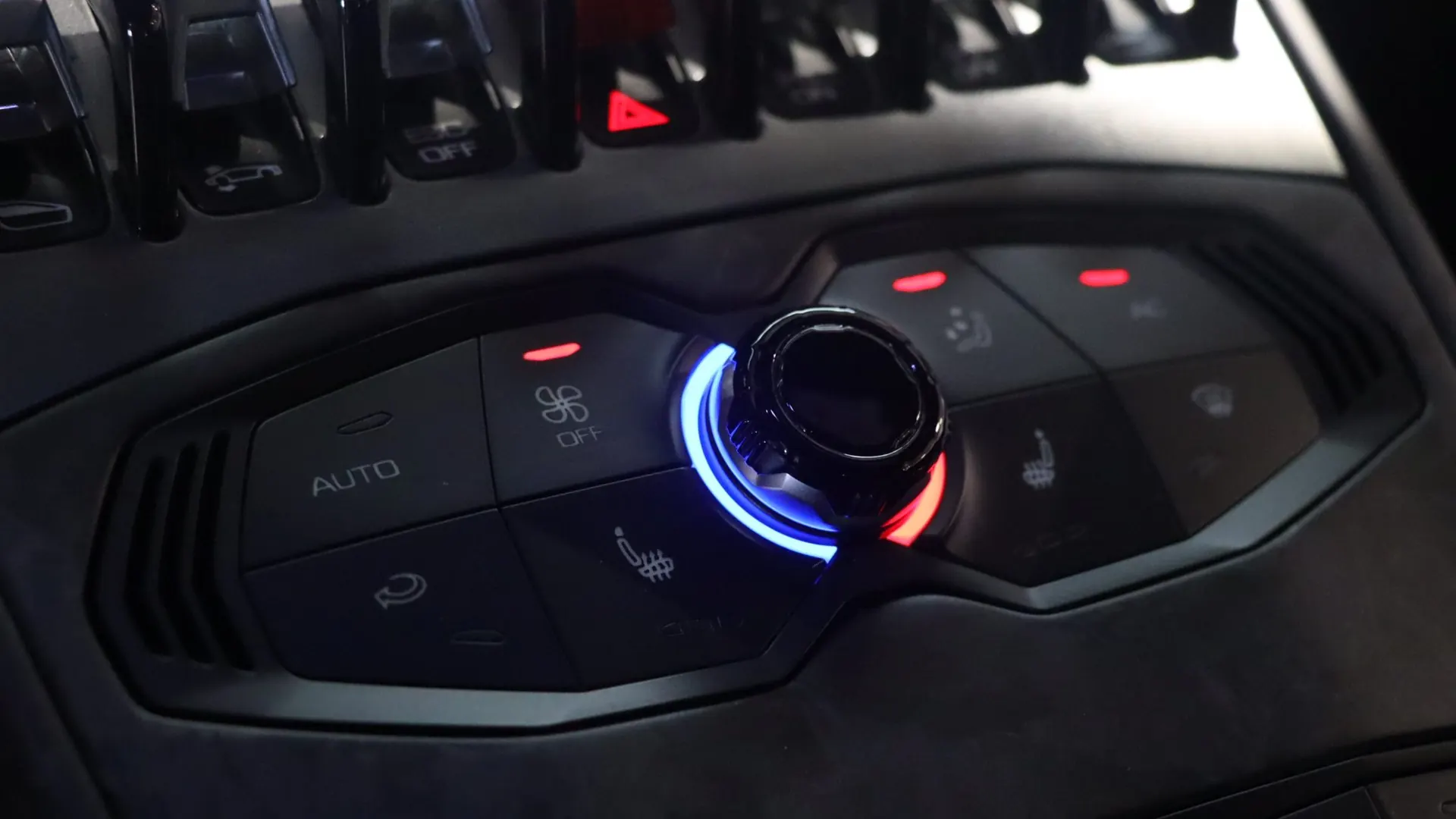 Lamborghini HURACAN — photo 25