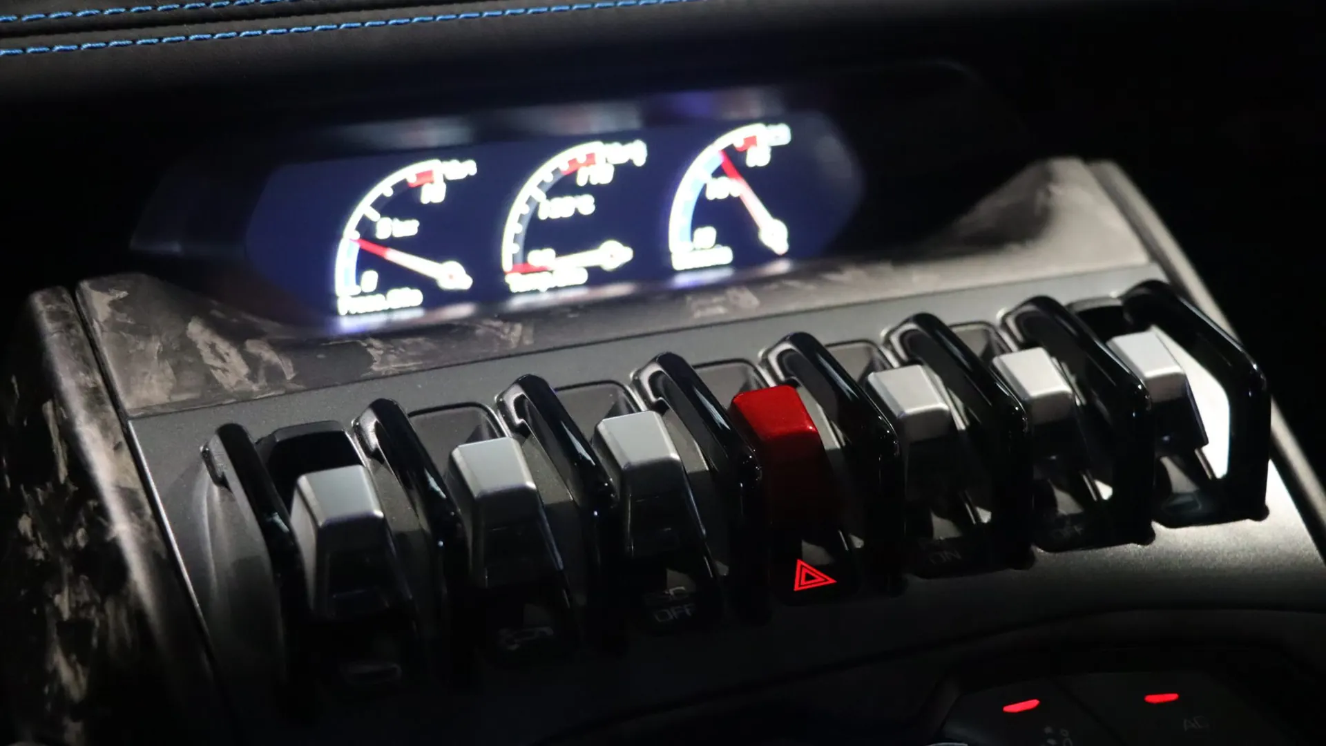 Lamborghini HURACAN — photo 24