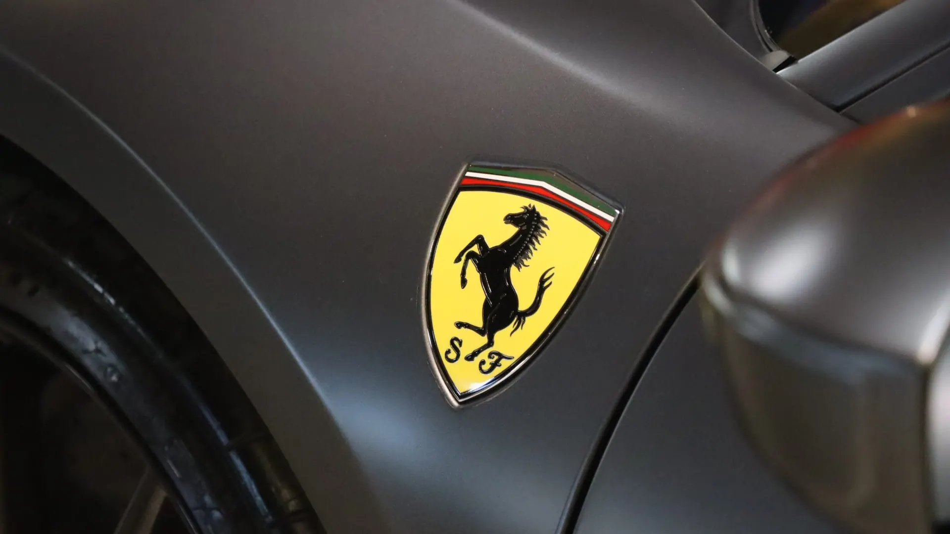 Ferrari 488 — photo 48