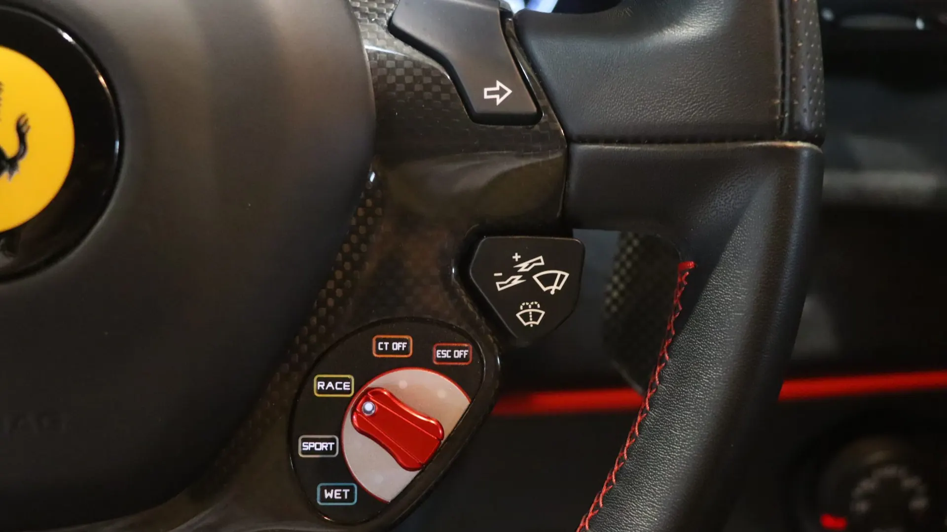 Ferrari 488 — photo 20