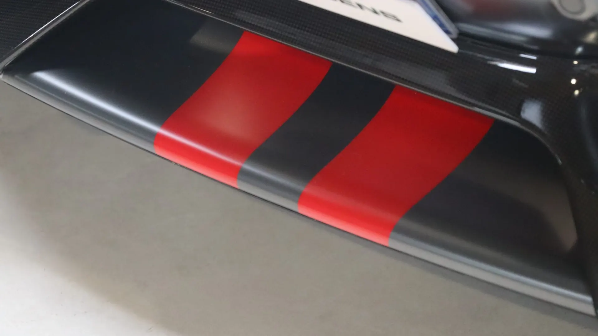 Ferrari 488 — photo 38