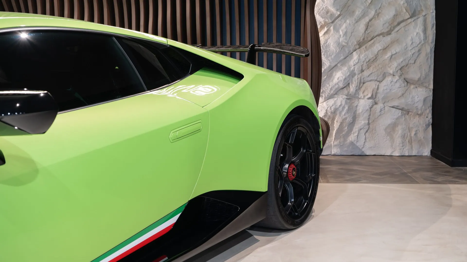 Lamborghini HURACAN — photo 44