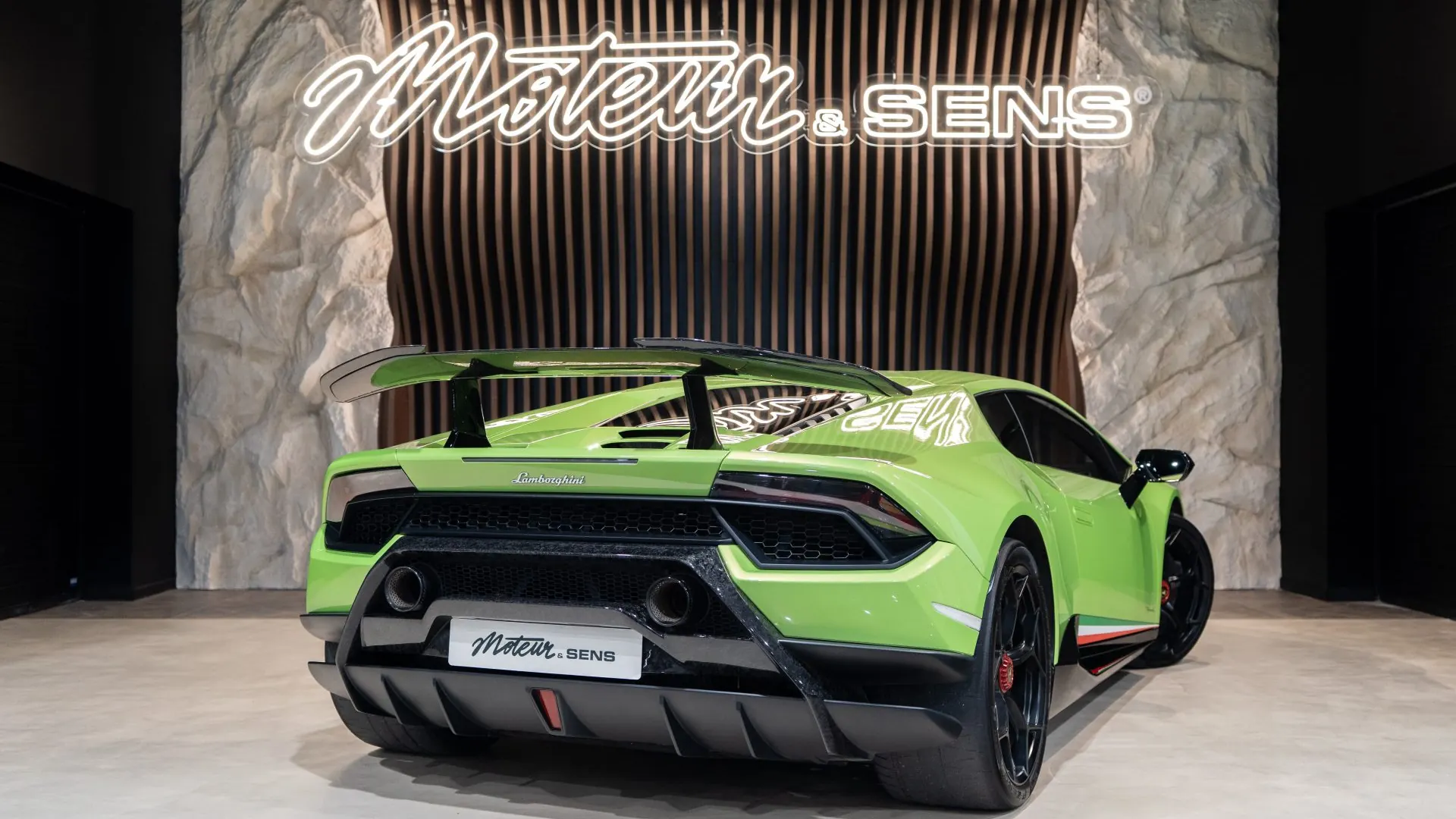 Lamborghini HURACAN — photo 2