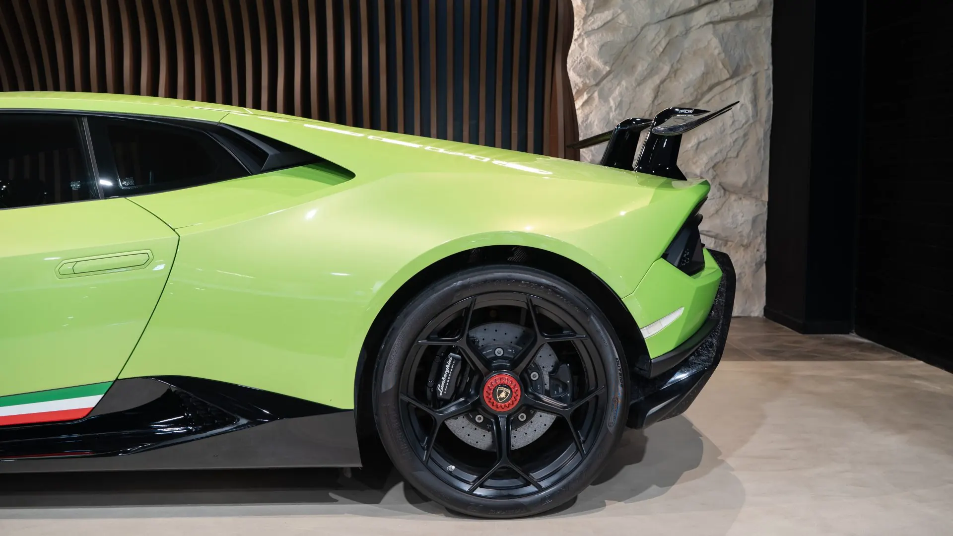 Lamborghini HURACAN — photo 36