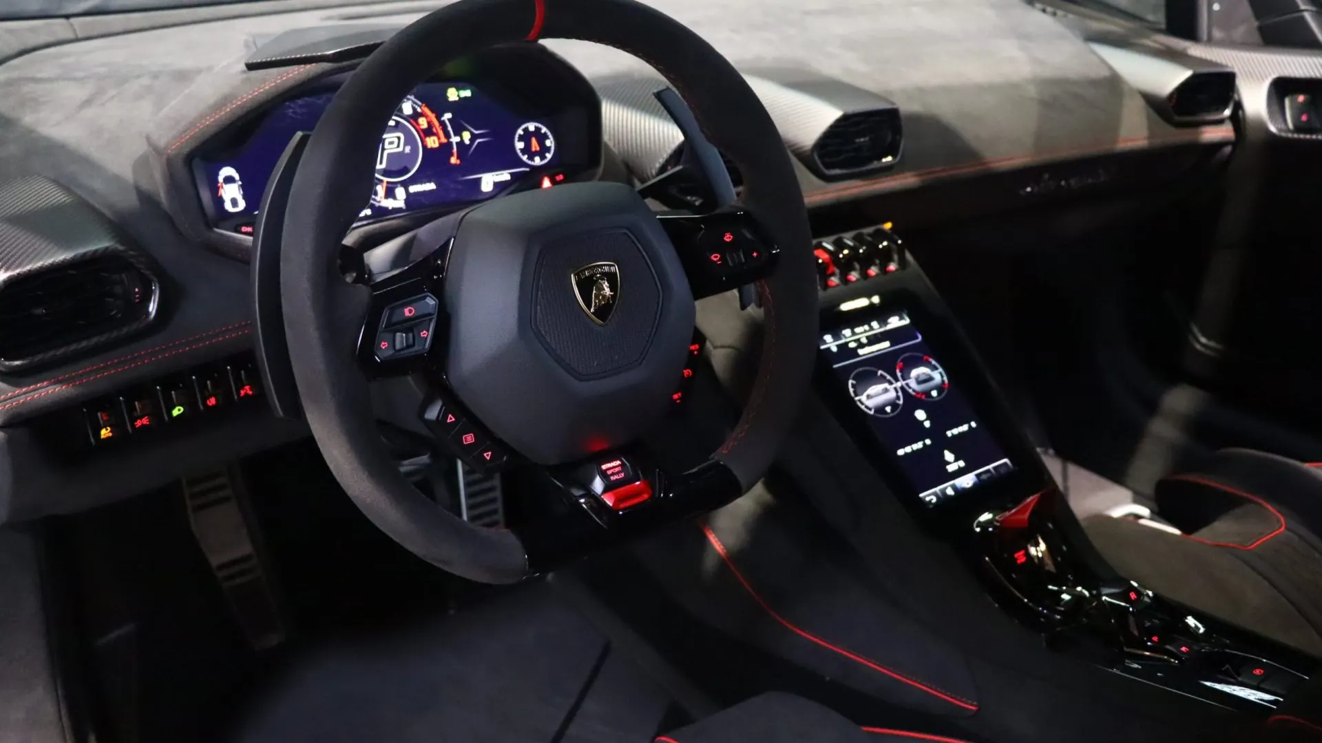 Lamborghini HURACAN — photo 14