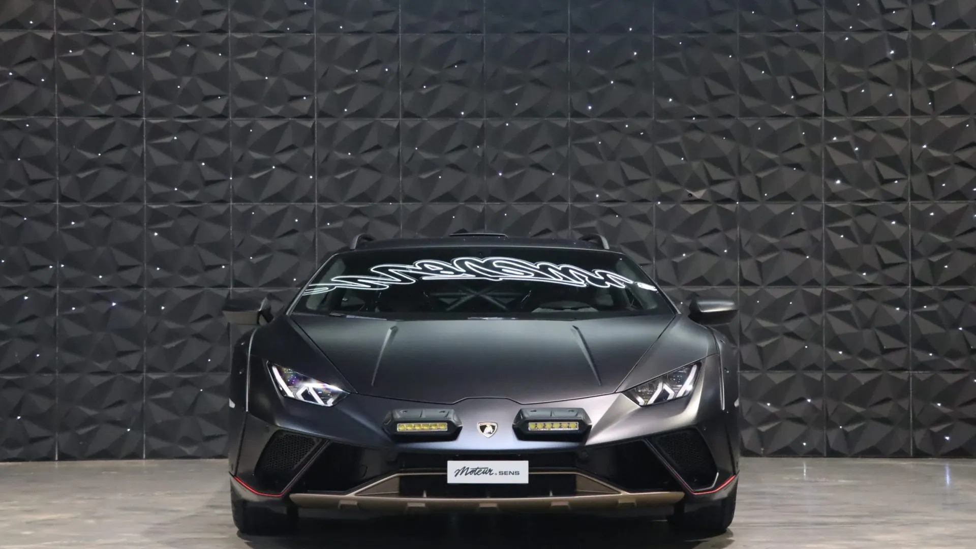 Lamborghini HURACAN — photo 3