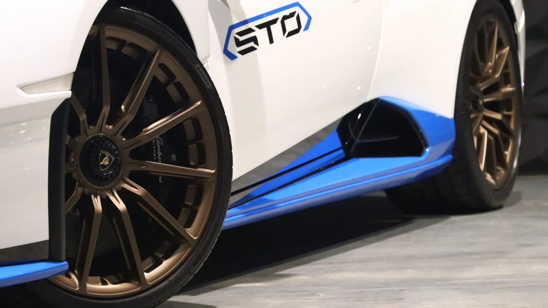 Lamborghini HURACAN — photo 47