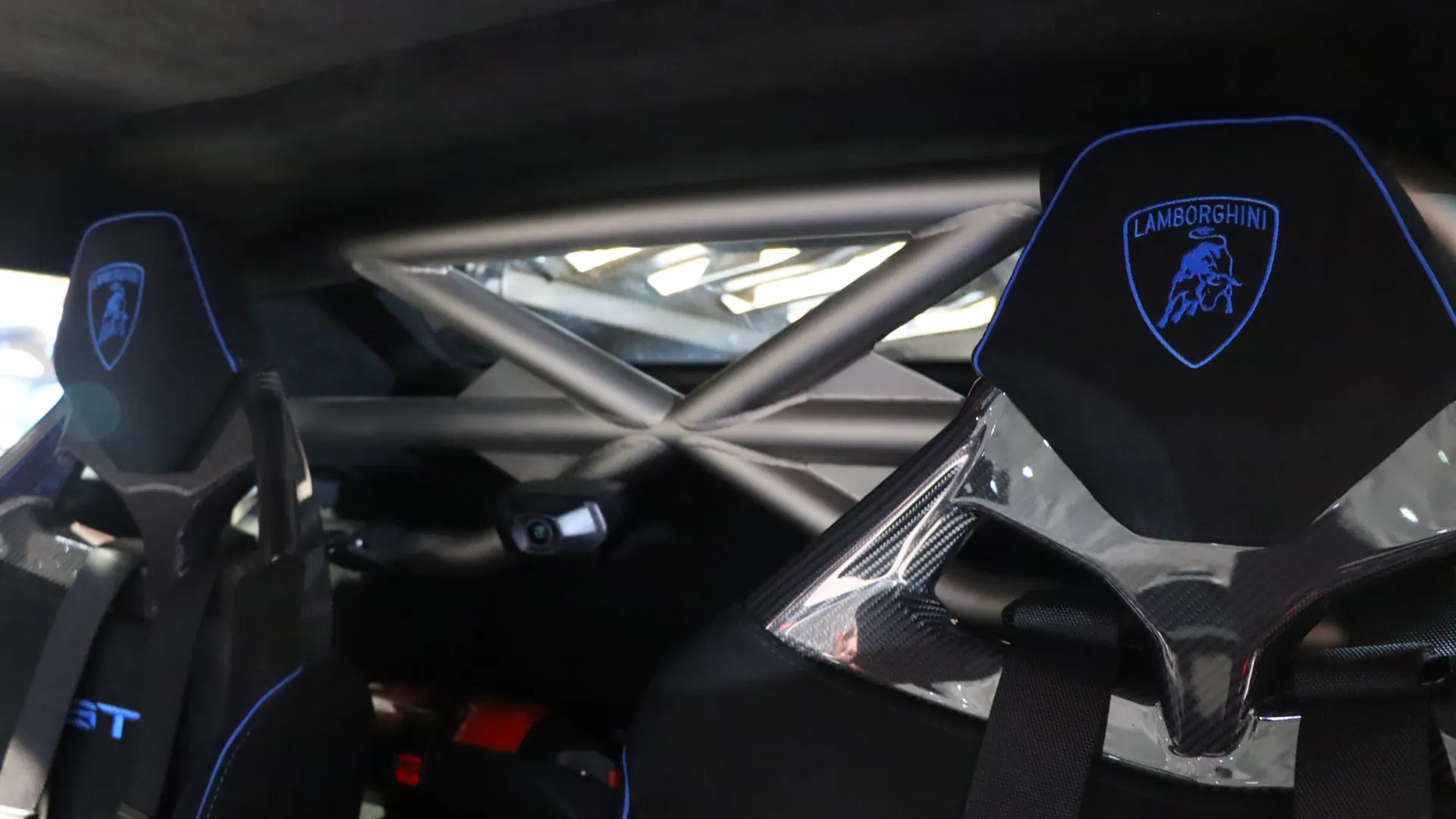 Lamborghini HURACAN — photo 32