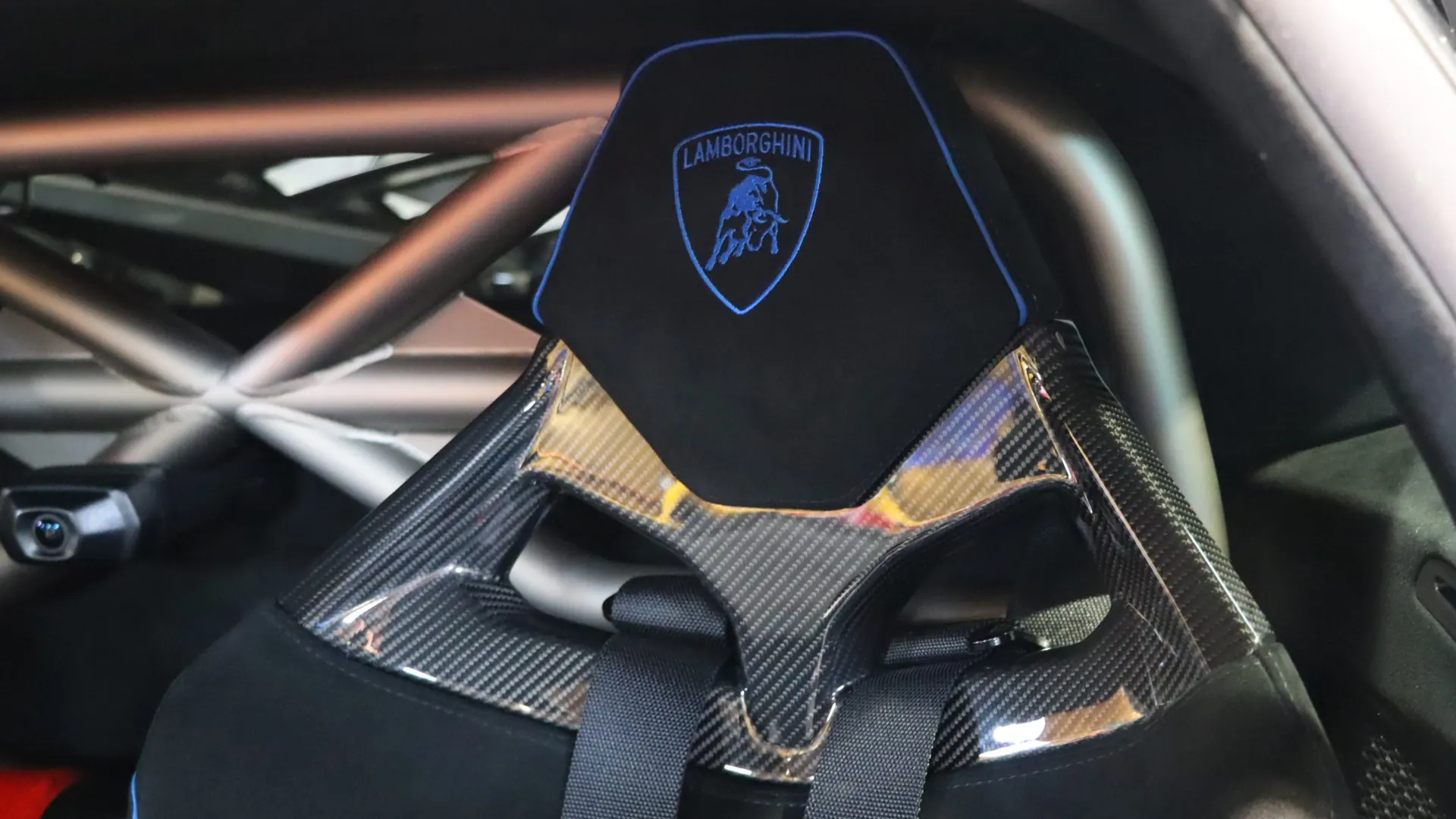 Lamborghini HURACAN — photo 29