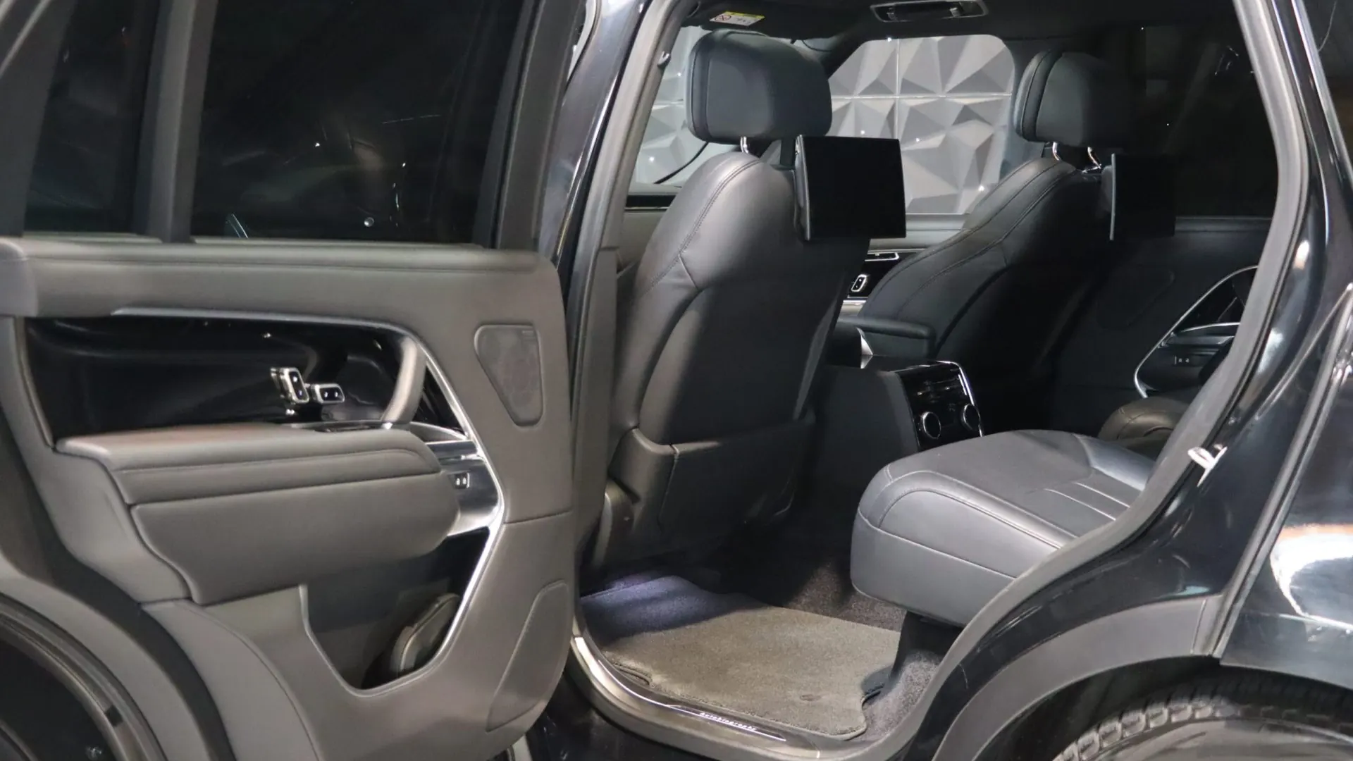Land Rover RANGE — photo 33