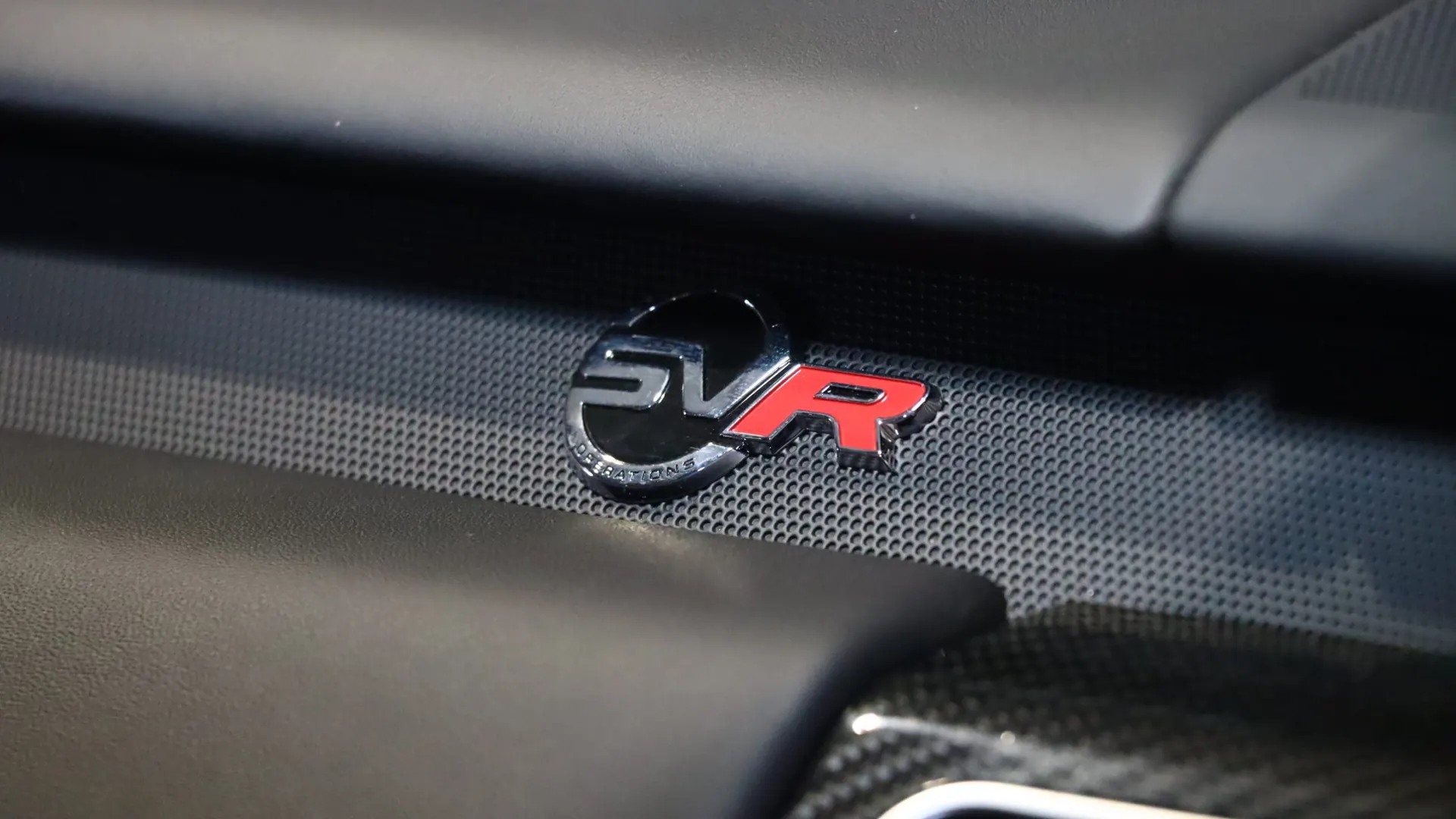 Land Rover RANGE — photo 31
