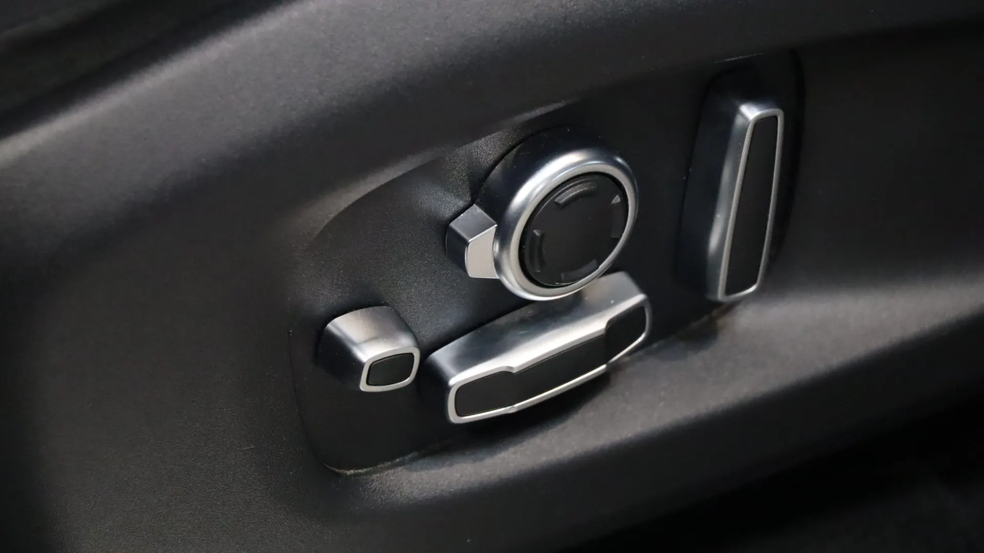 Land Rover RANGE — photo 13