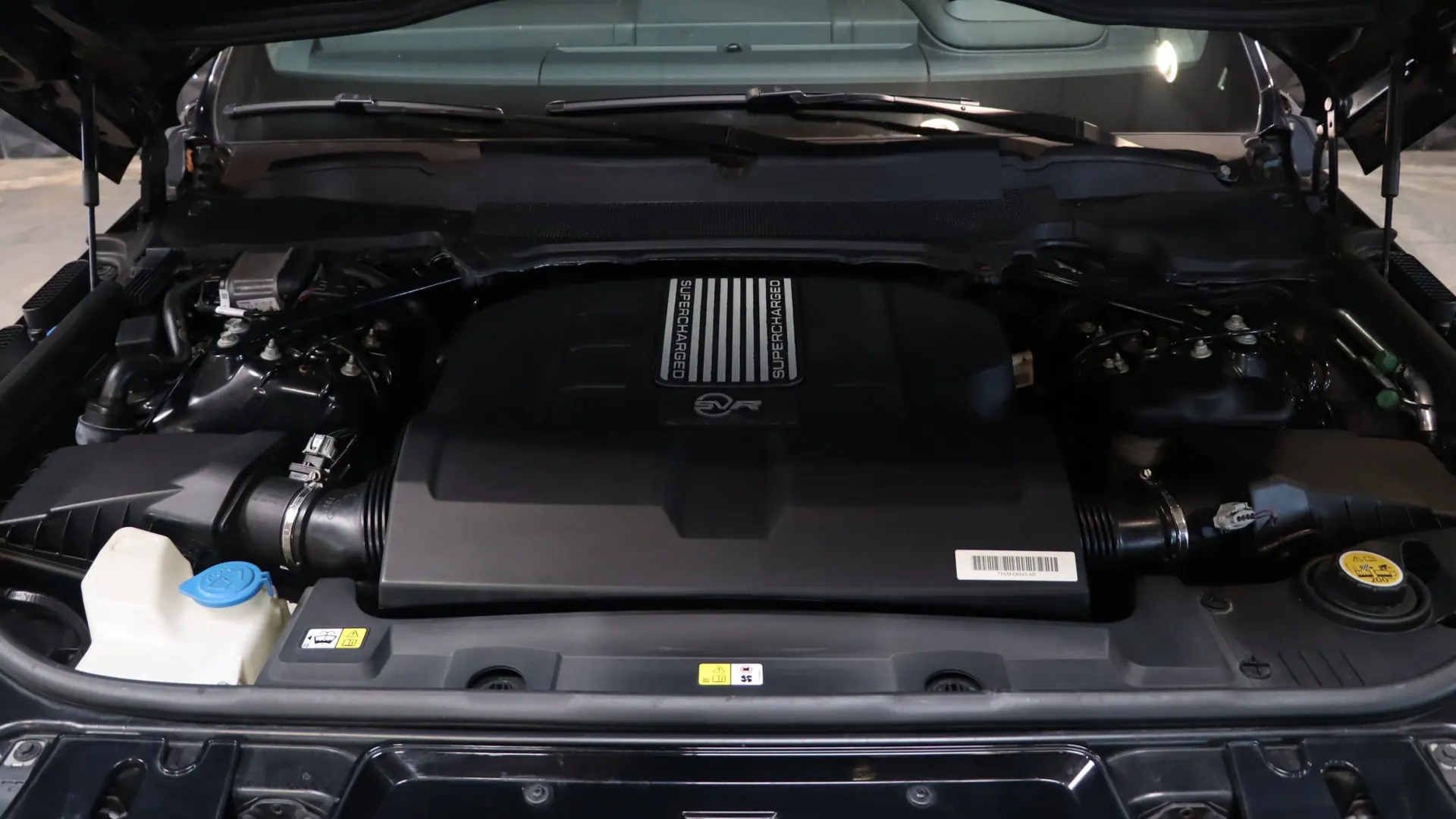 Land Rover RANGE — photo 44