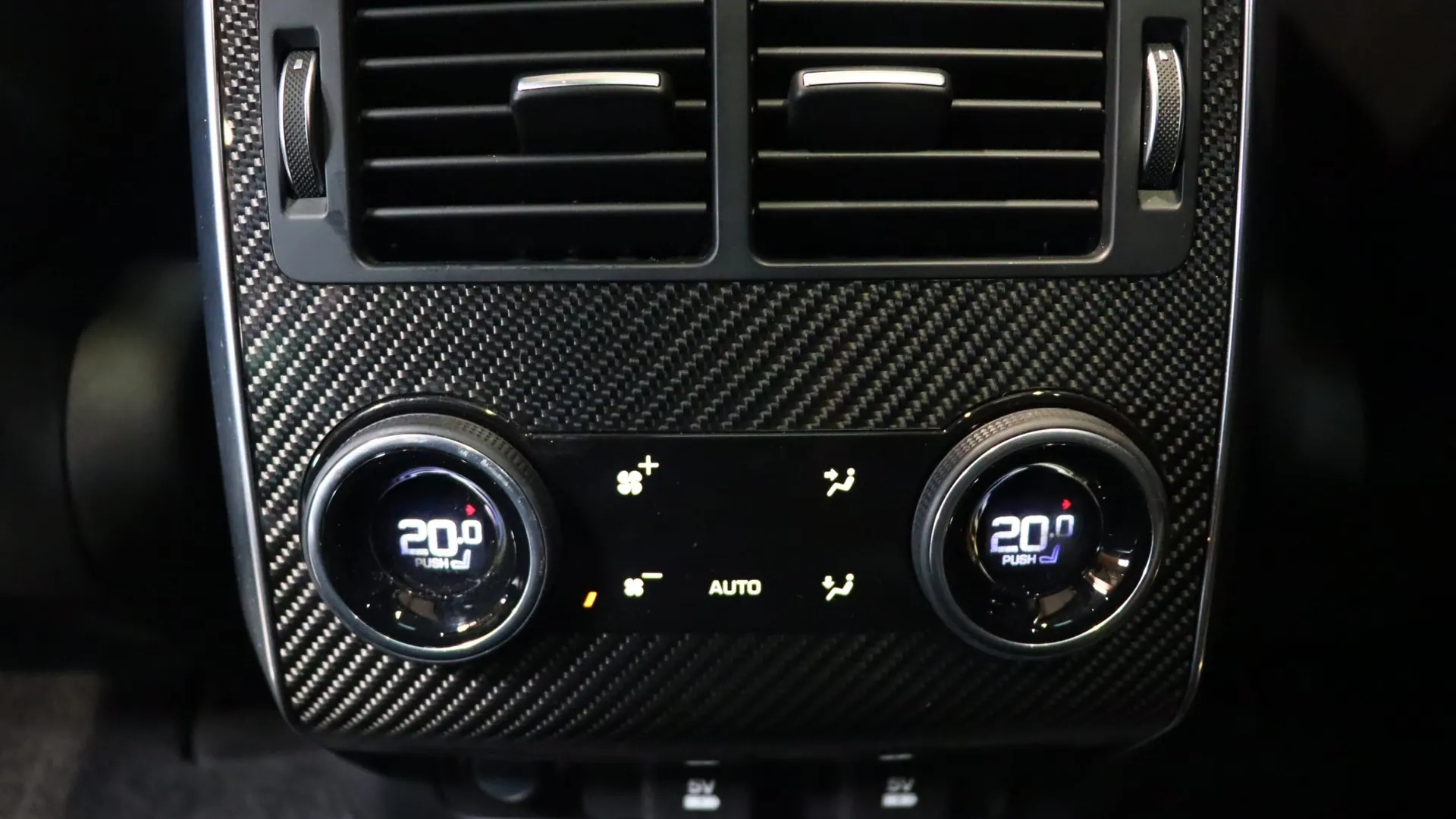 Land Rover RANGE — photo 37