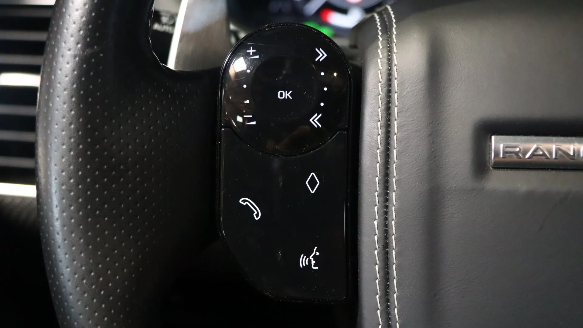 Land Rover RANGE — photo 16