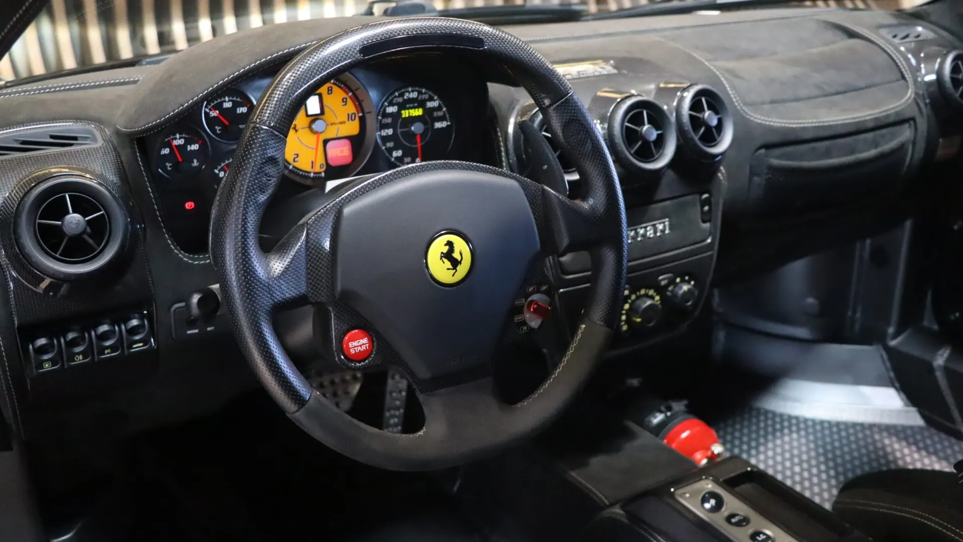Ferrari 430 — photo 13