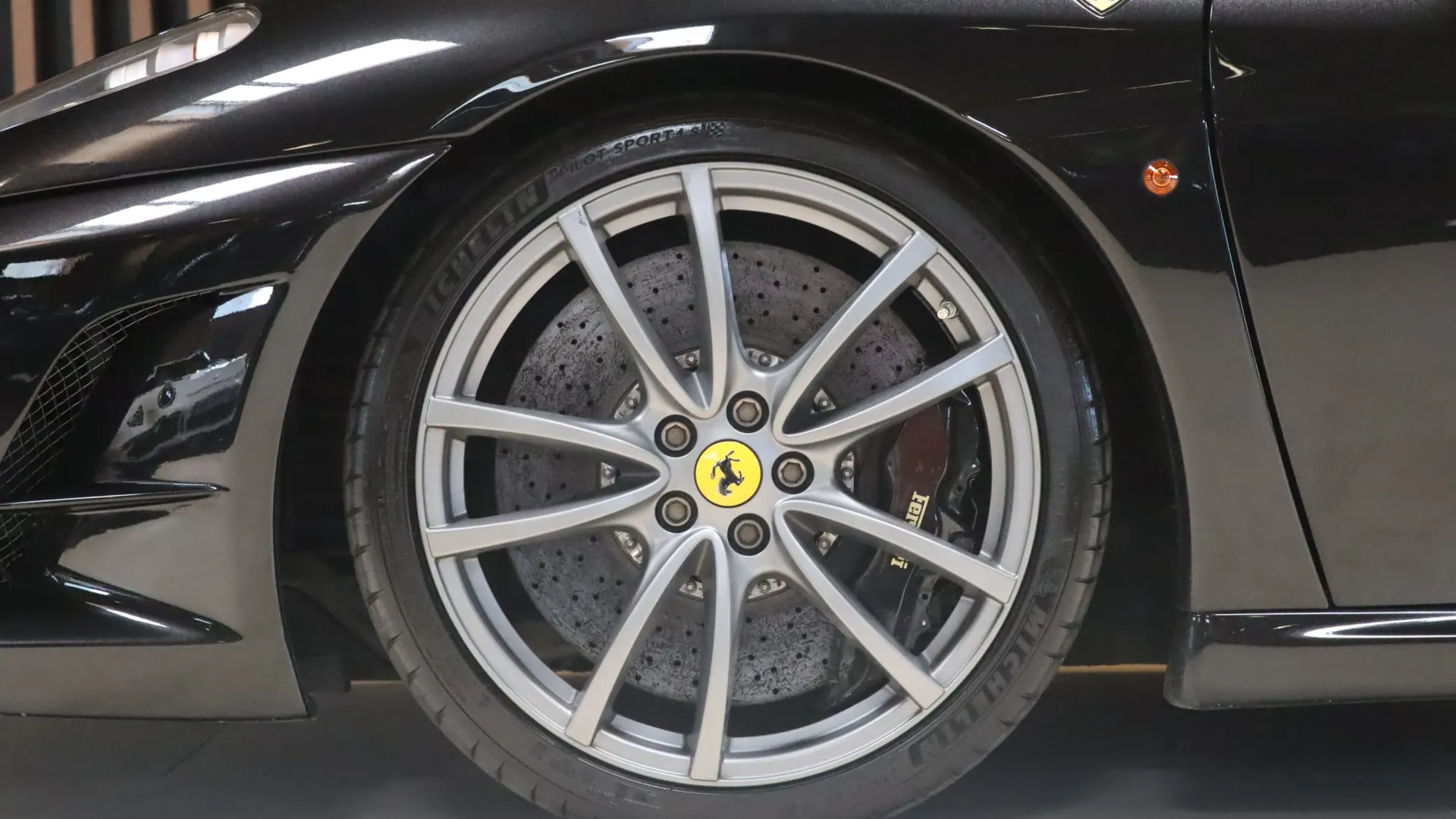 Ferrari 430 — photo 41