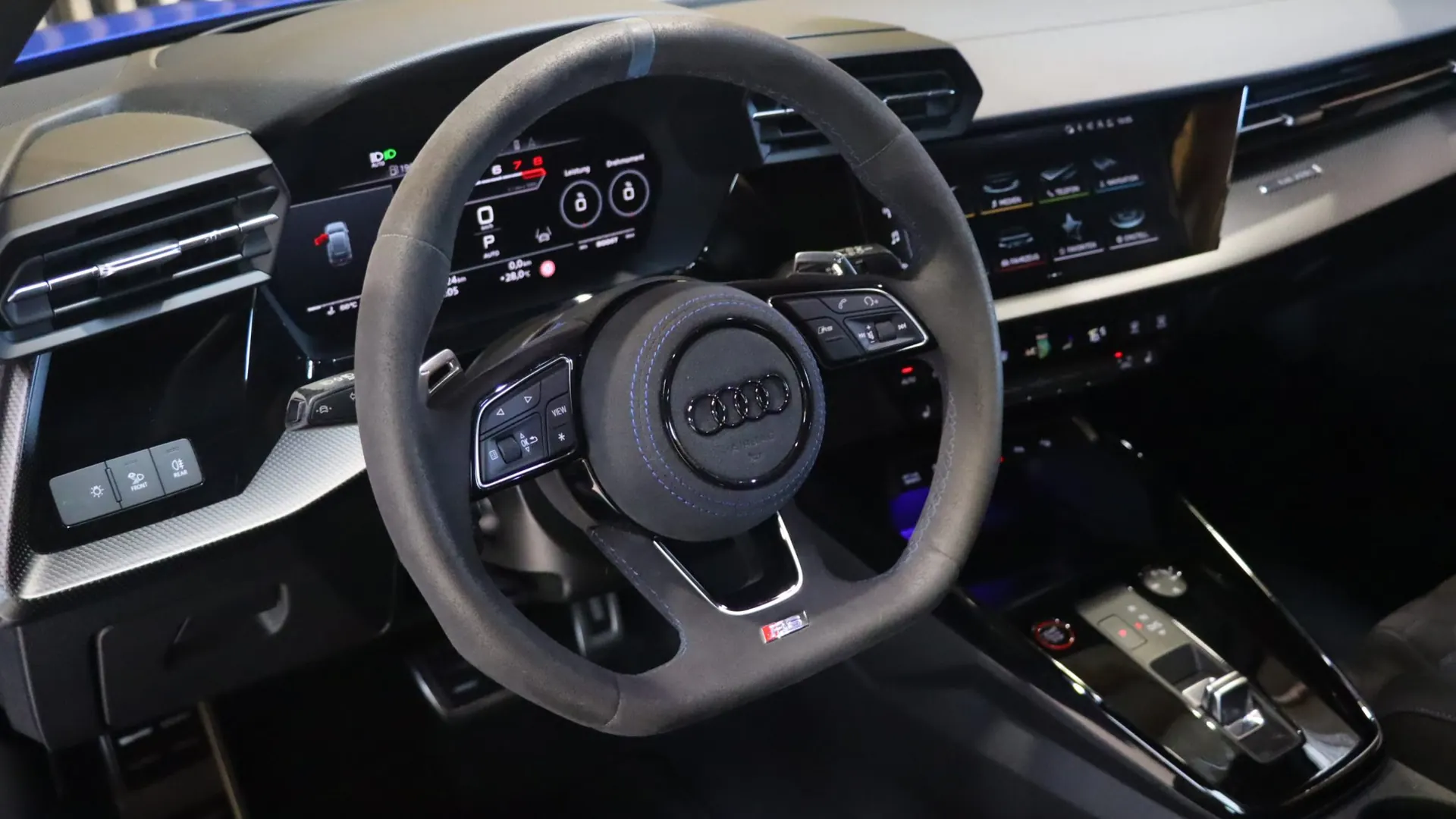 Audi RS3 — photo 16
