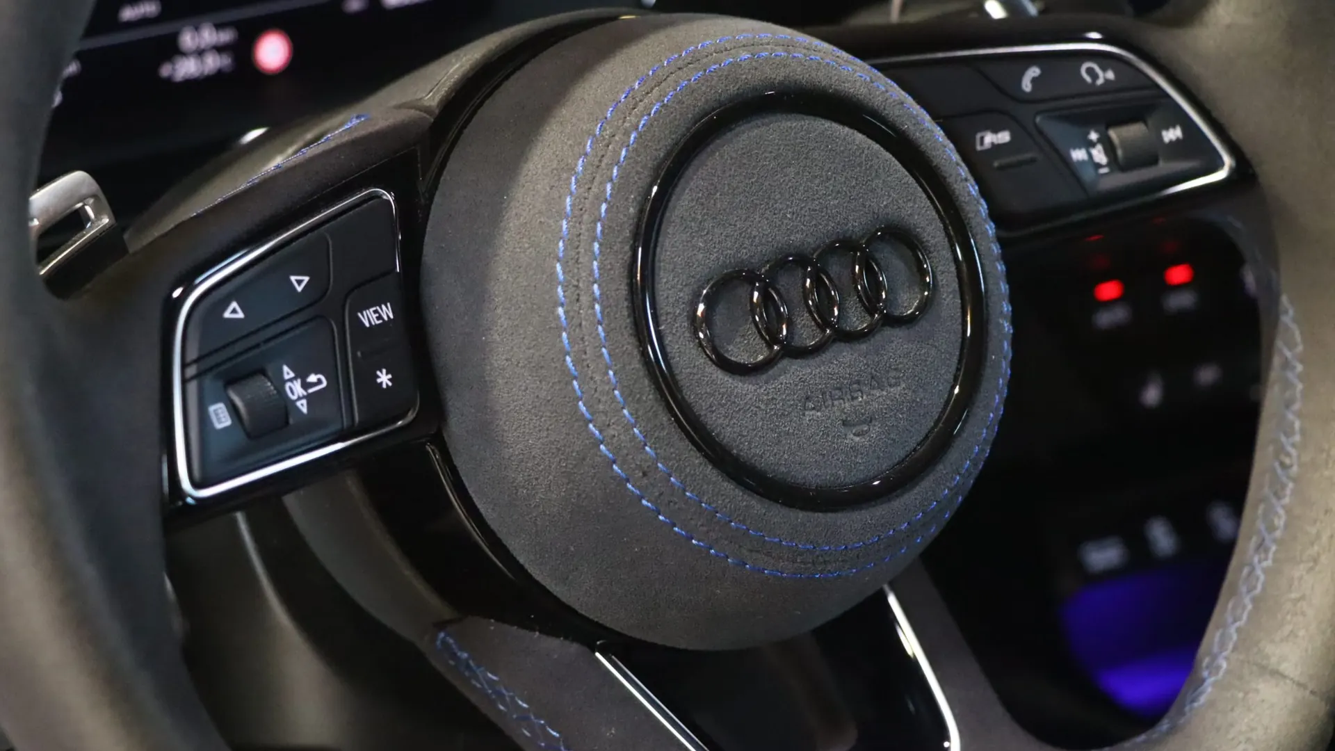 Audi RS3 — photo 23