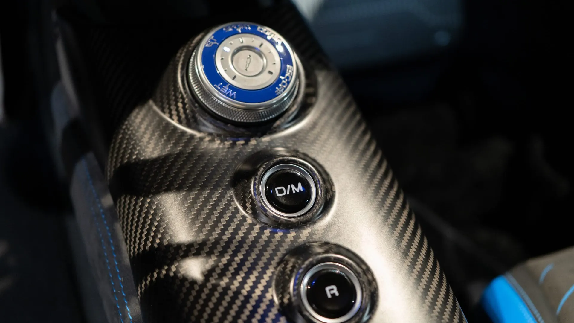 Maserati MC20 — photo 29