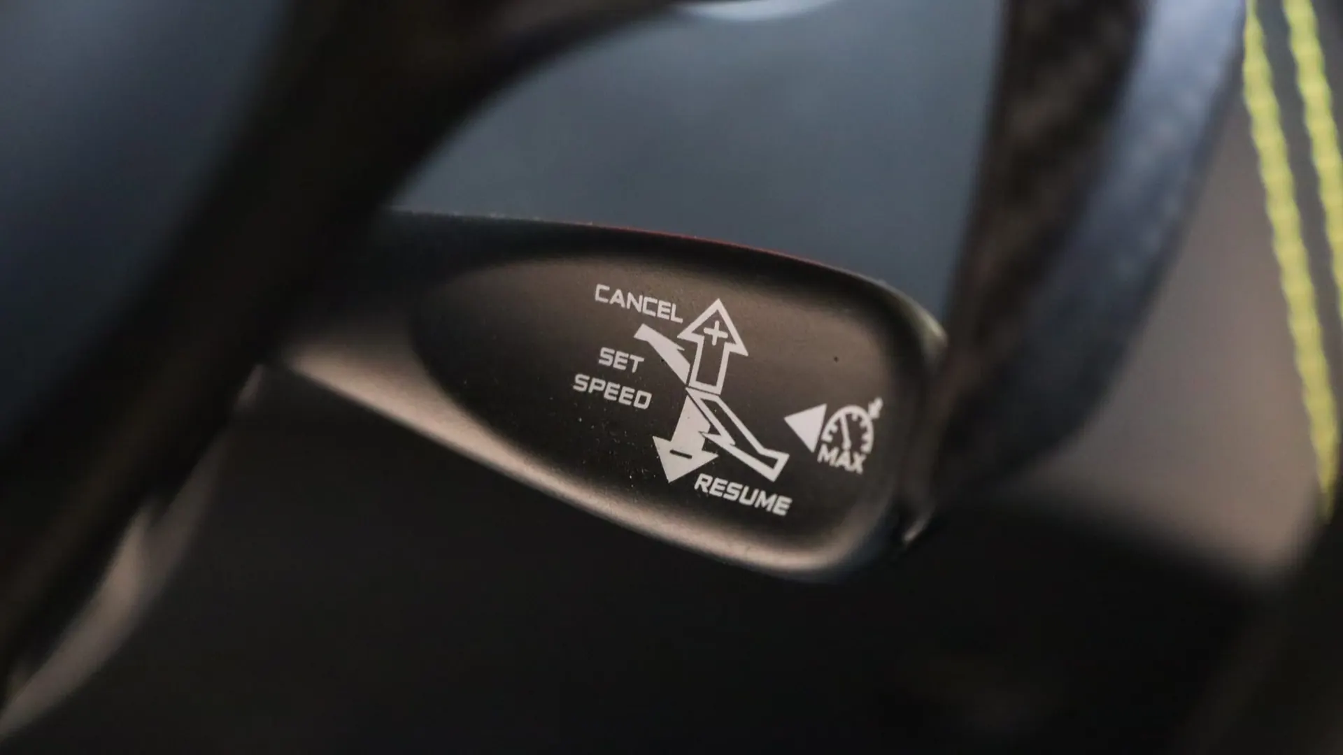 McLaren 570S — photo 19