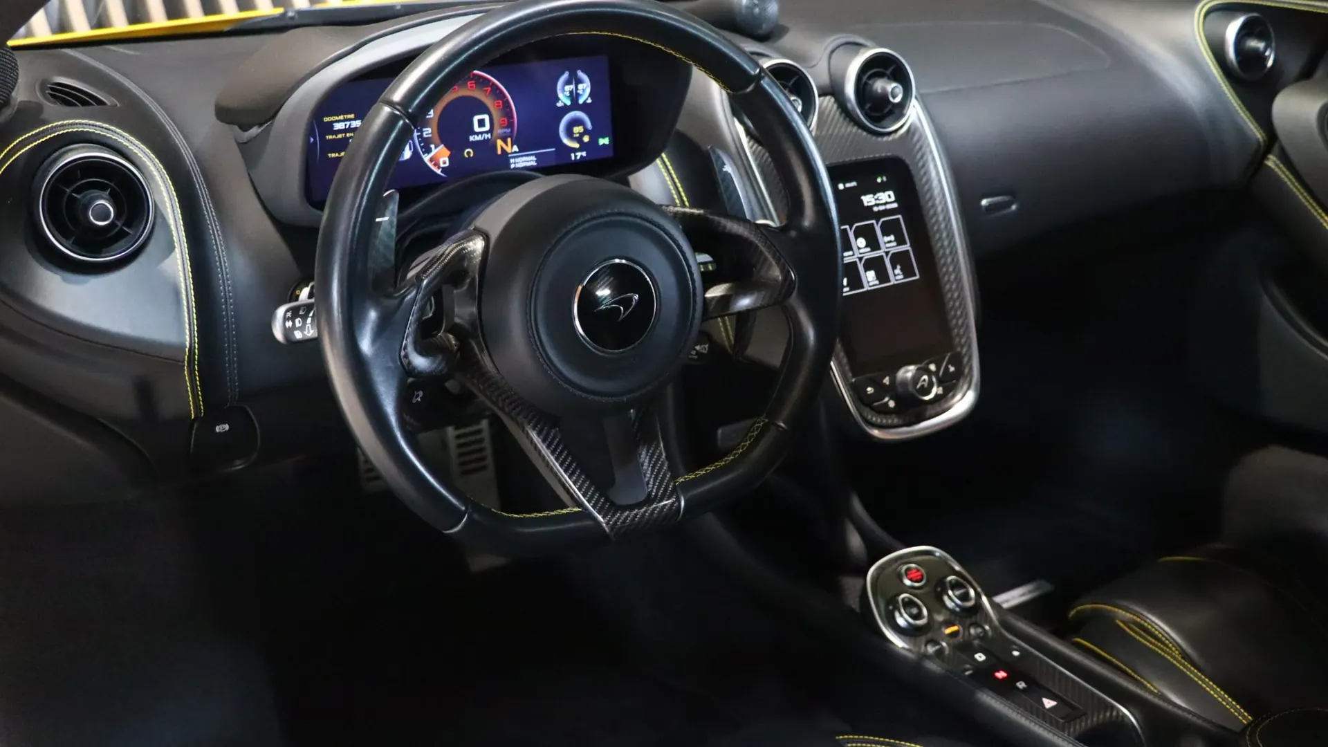 McLaren 570S — photo 16