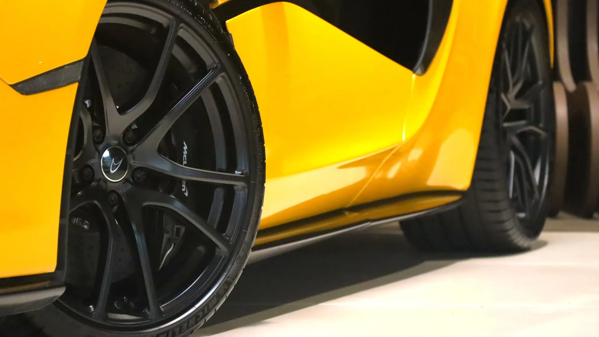 McLaren 570S — photo 38