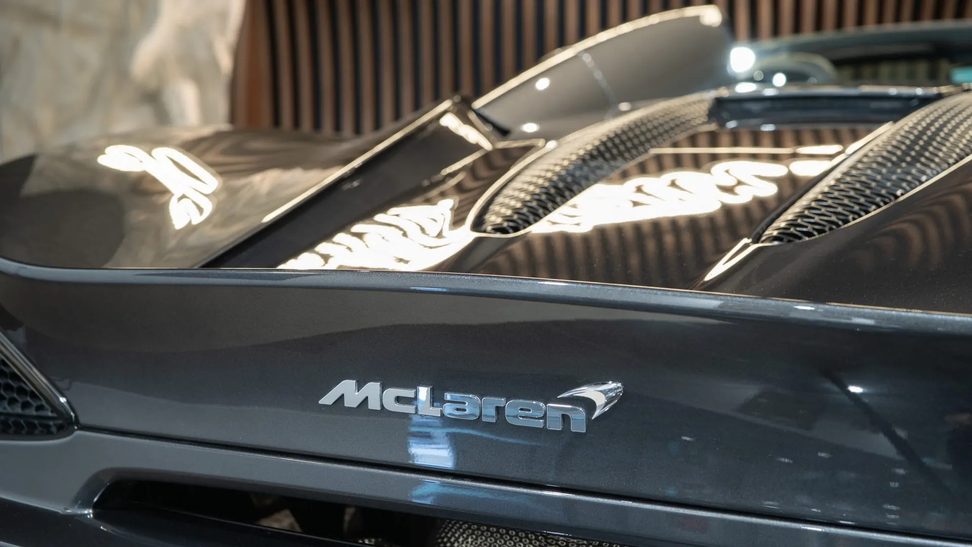 McLaren 570S — photo 44