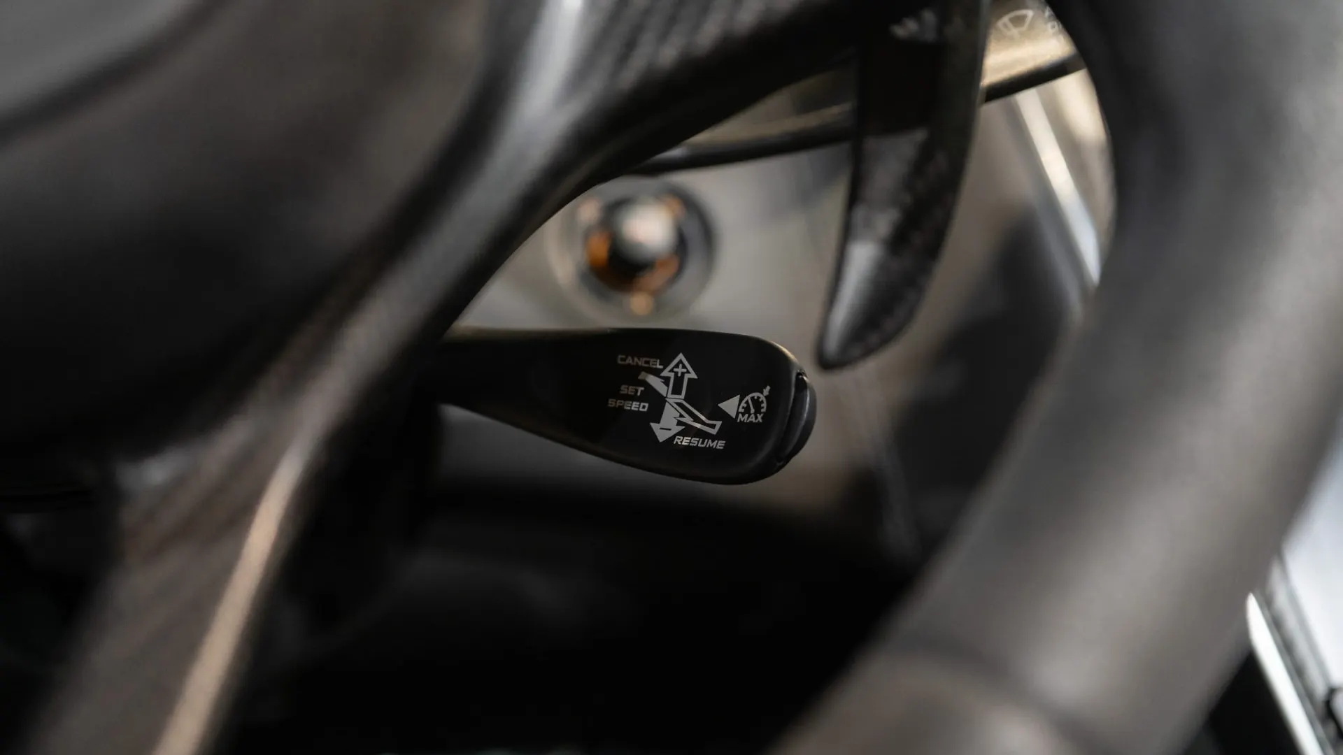 McLaren 570S — photo 26