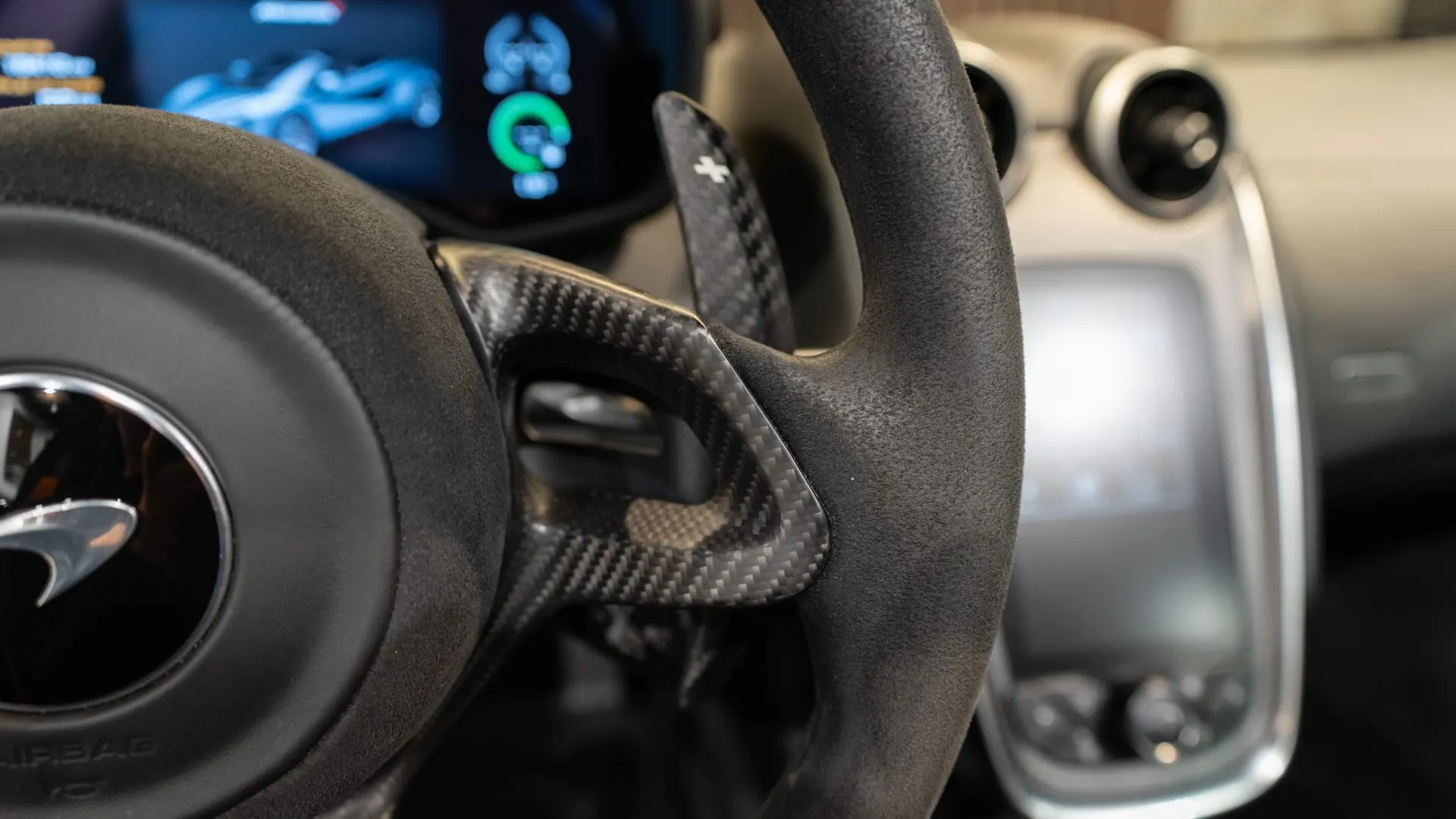 McLaren 570S — photo 21