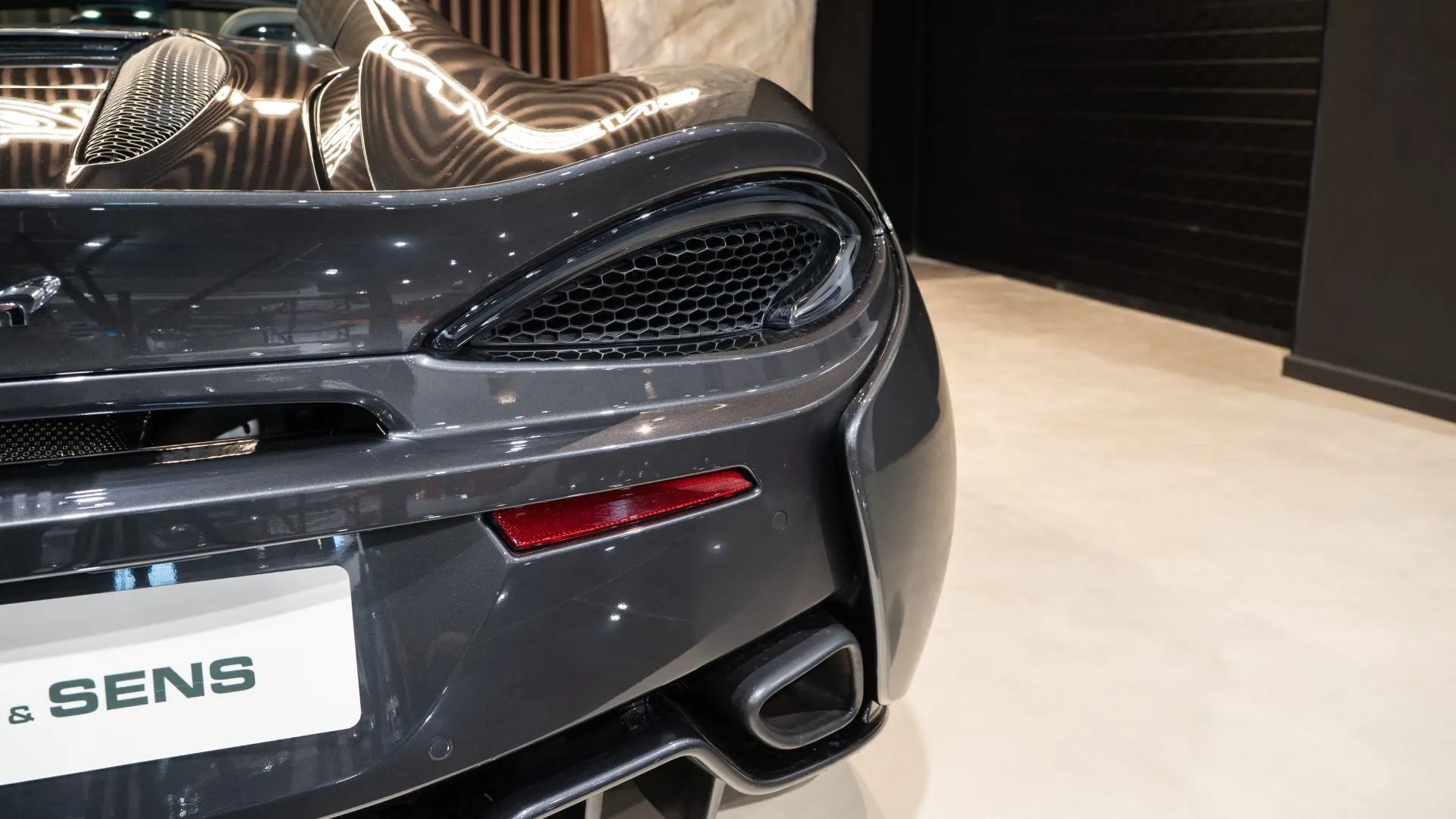 McLaren 570S — photo 41