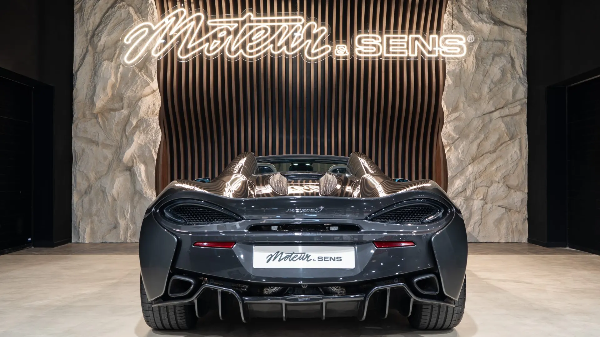McLaren 570S — photo 4