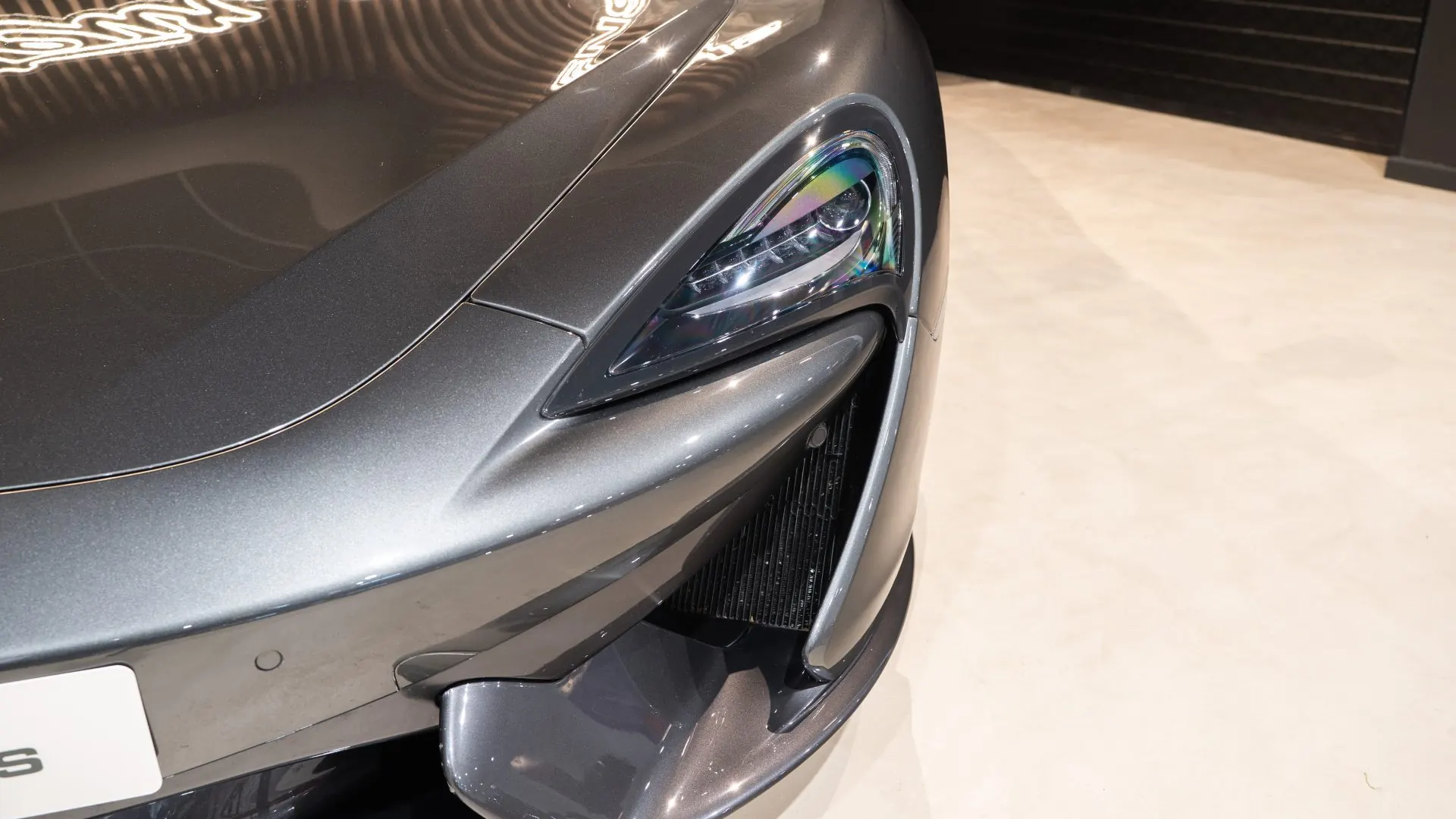 McLaren 570S — photo 36